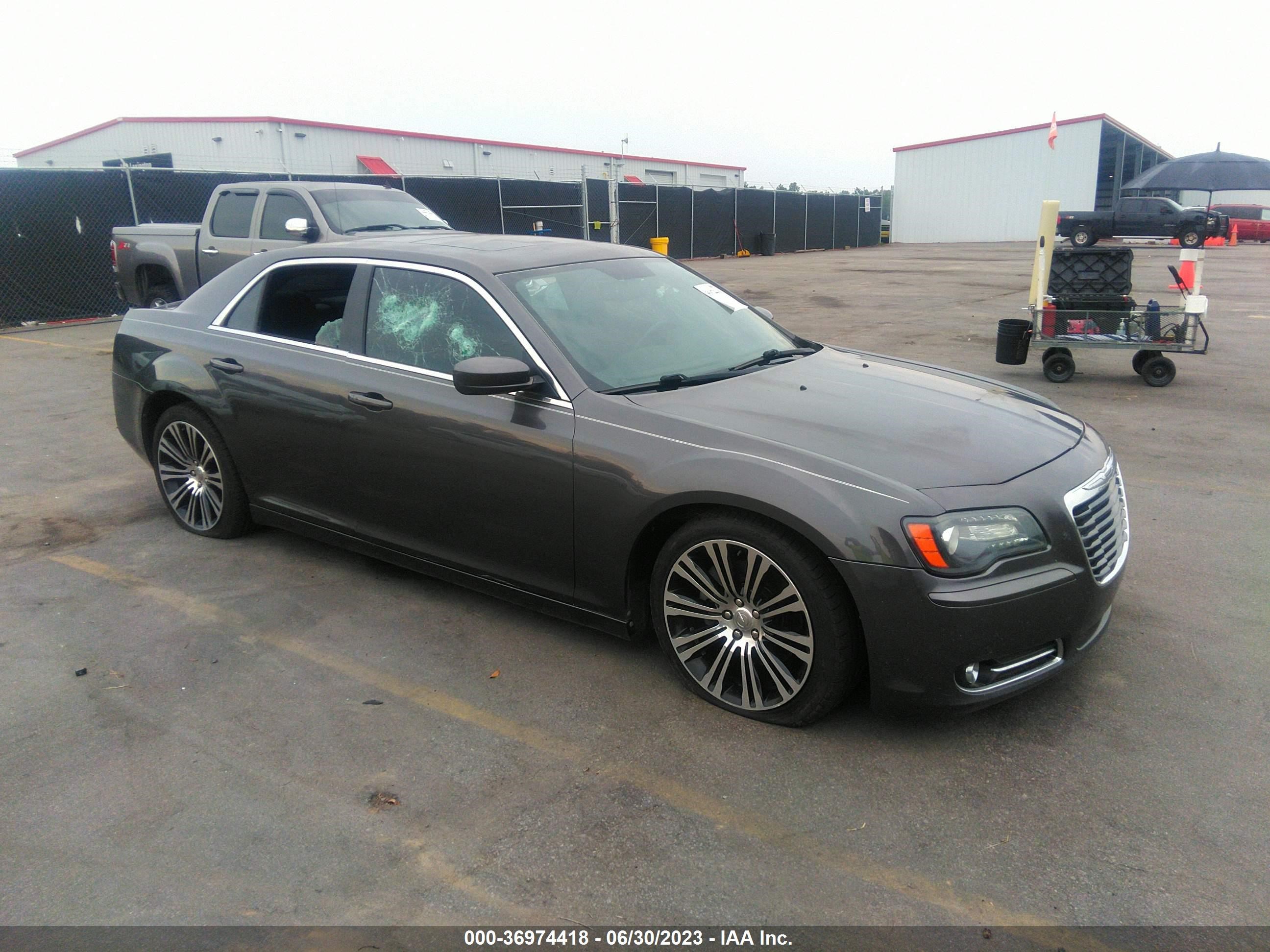 CHRYSLER 300 2013 2c3ccabt9dh587550