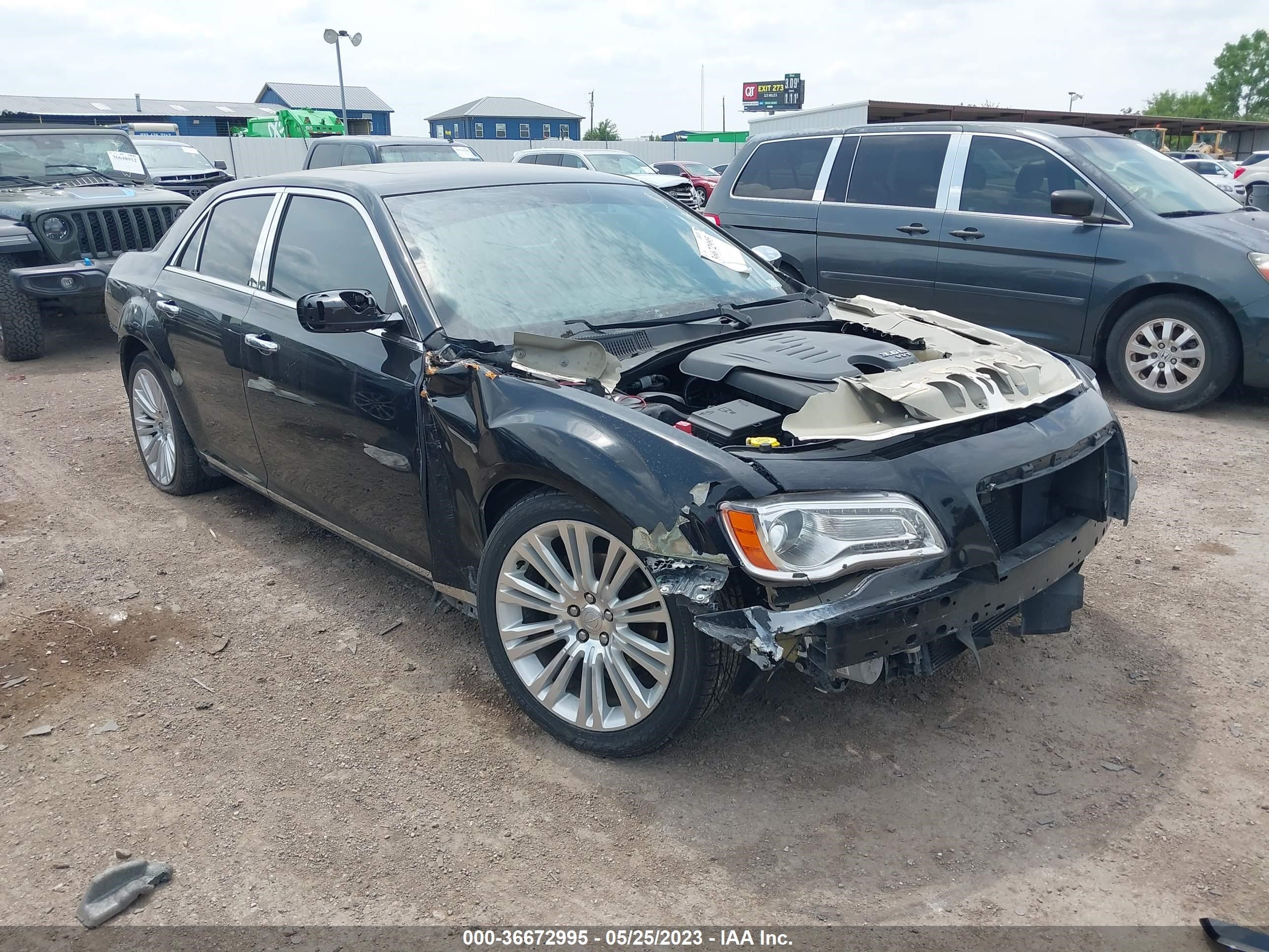 CHRYSLER 300 2014 2c3ccaeg1eh216558