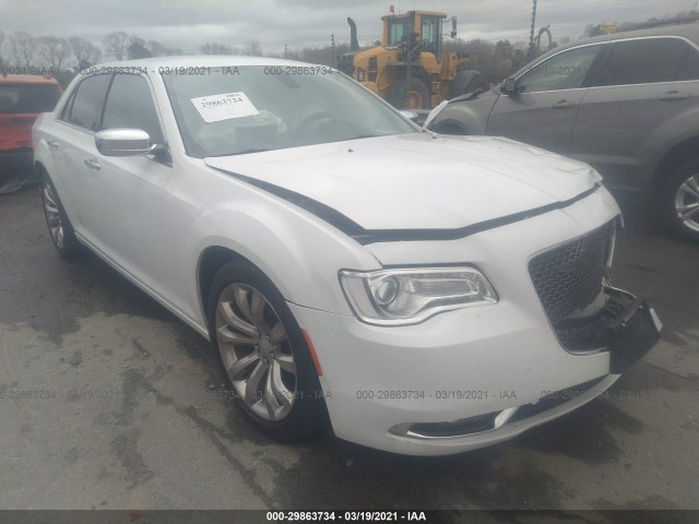 CHRYSLER 300 2018 2c3ccaeg2jh126927