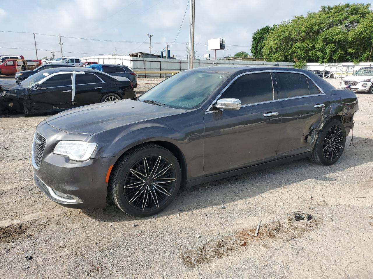 CHRYSLER 300 2017 2c3ccaeg6hh570354