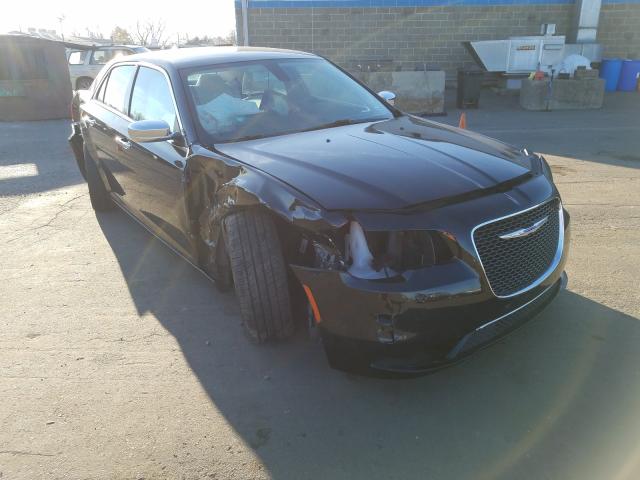 CHRYSLER 300 LIMITE 2018 2c3ccaeg9jh151324