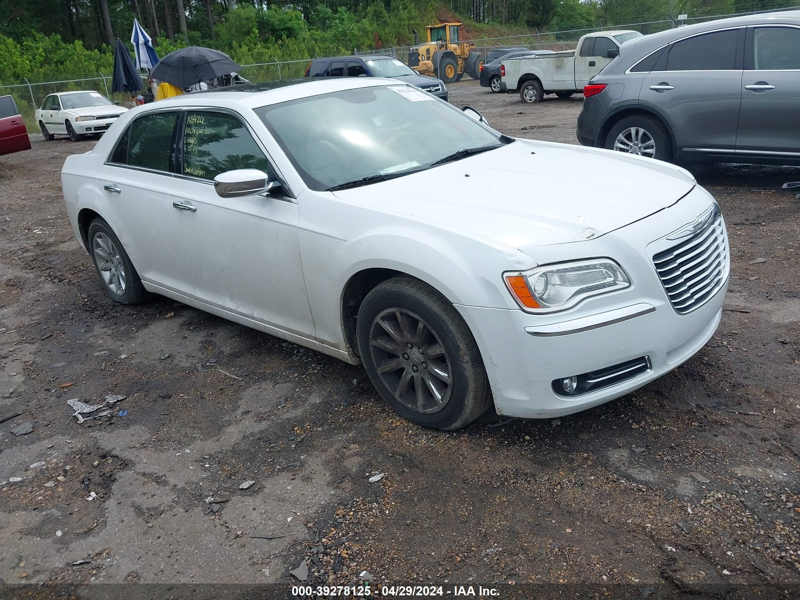 CHRYSLER 300C 2014 2c3ccaet5eh143126