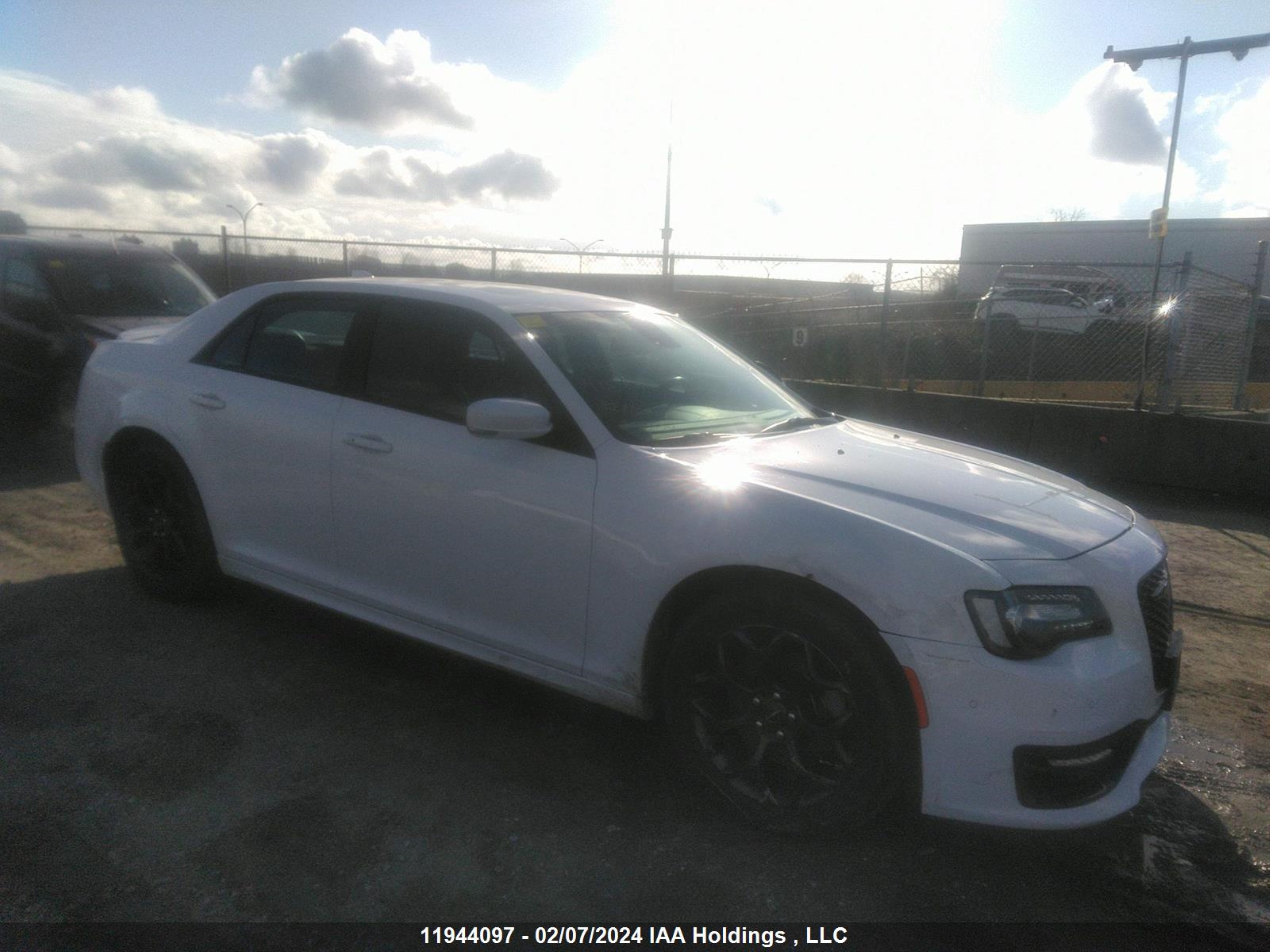 CHRYSLER 300 2022 2c3ccagg0nh170928