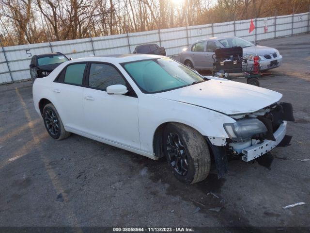 CHRYSLER 300 2016 2c3ccagg1gh136094