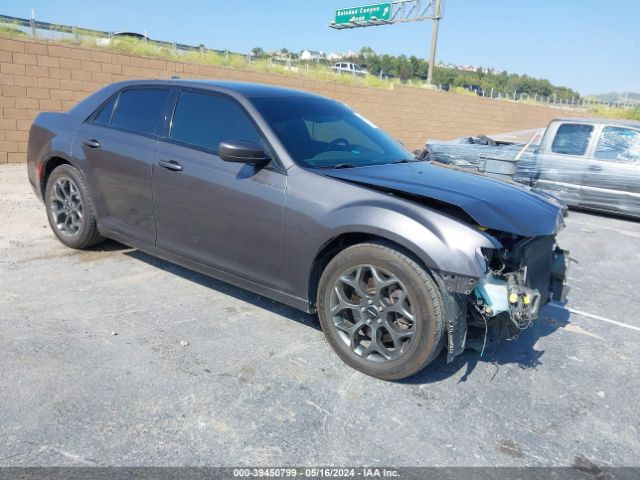 CHRYSLER 300 2018 2c3ccagg1jh226496