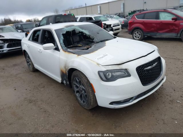 CHRYSLER 300 2017 2c3ccagg2hh591893