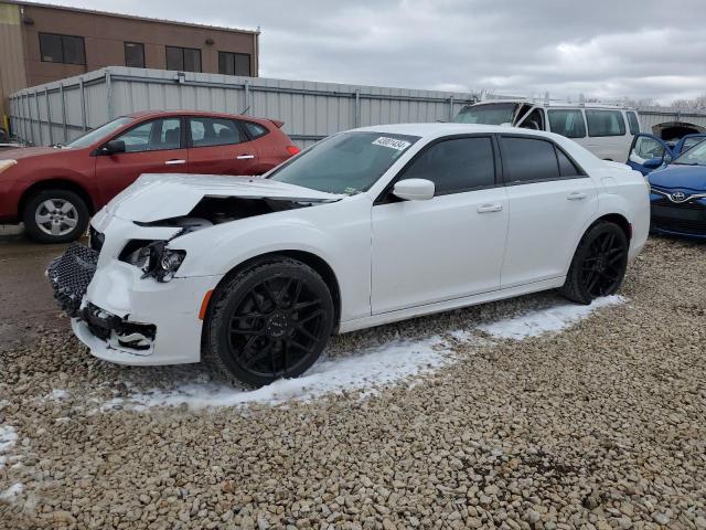 CHRYSLER 300 2018 2c3ccagg2jh181729