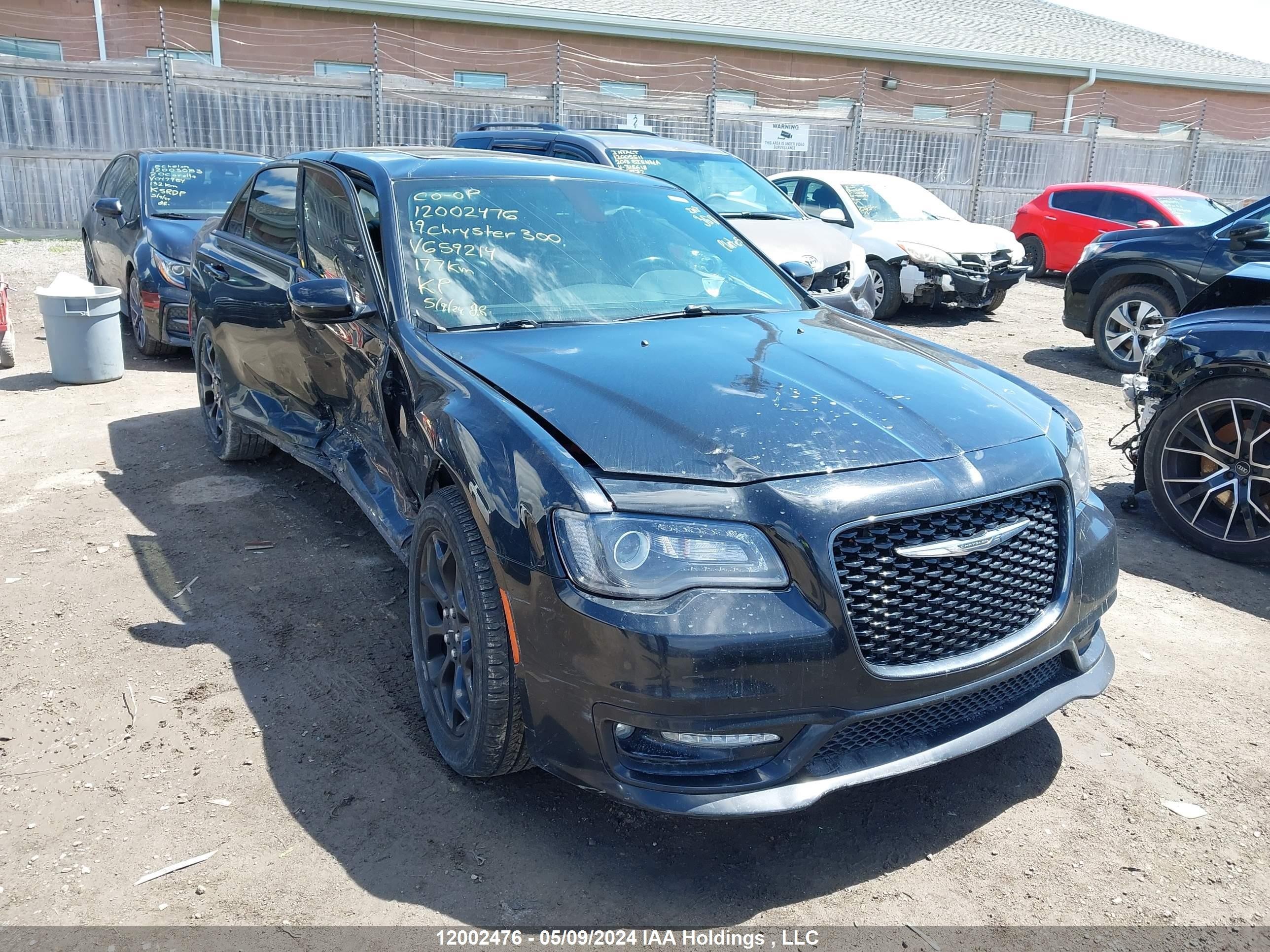 CHRYSLER 300 2019 2c3ccagg2kh659214