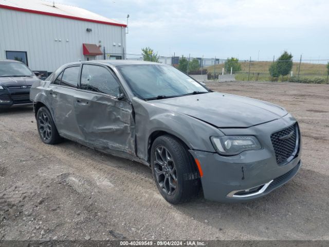 CHRYSLER 300 2018 2c3ccagg4jh160901