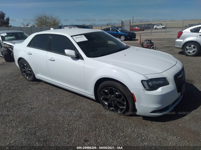 CHRYSLER 300 2018 2c3ccagg4jh267351