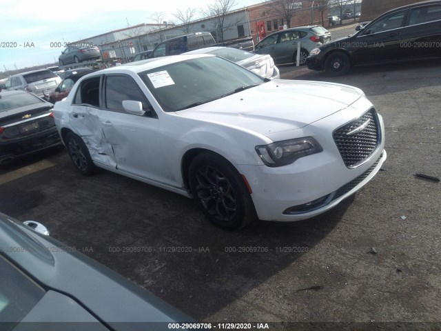 CHRYSLER 300 2017 2c3ccagg5hh553199