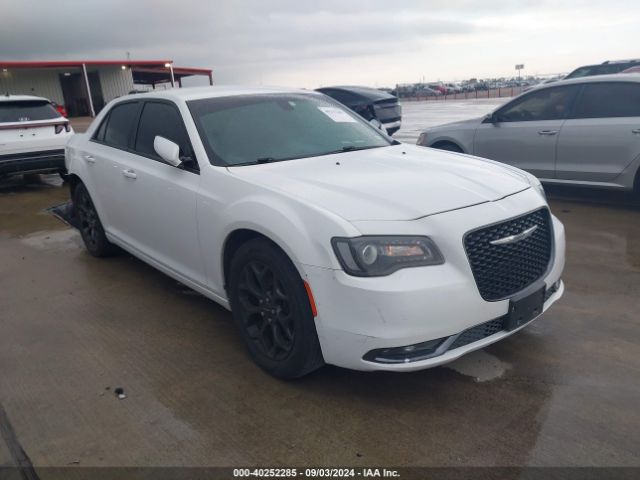 CHRYSLER 300 2019 2c3ccagg5kh569801