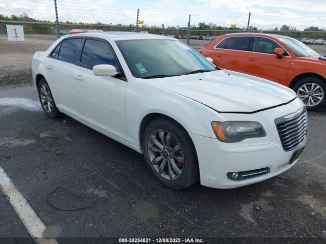 CHRYSLER 300 2014 2c3ccagg9eh383408