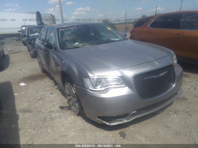 CHRYSLER 300 2017 2c3ccakg8hh566648