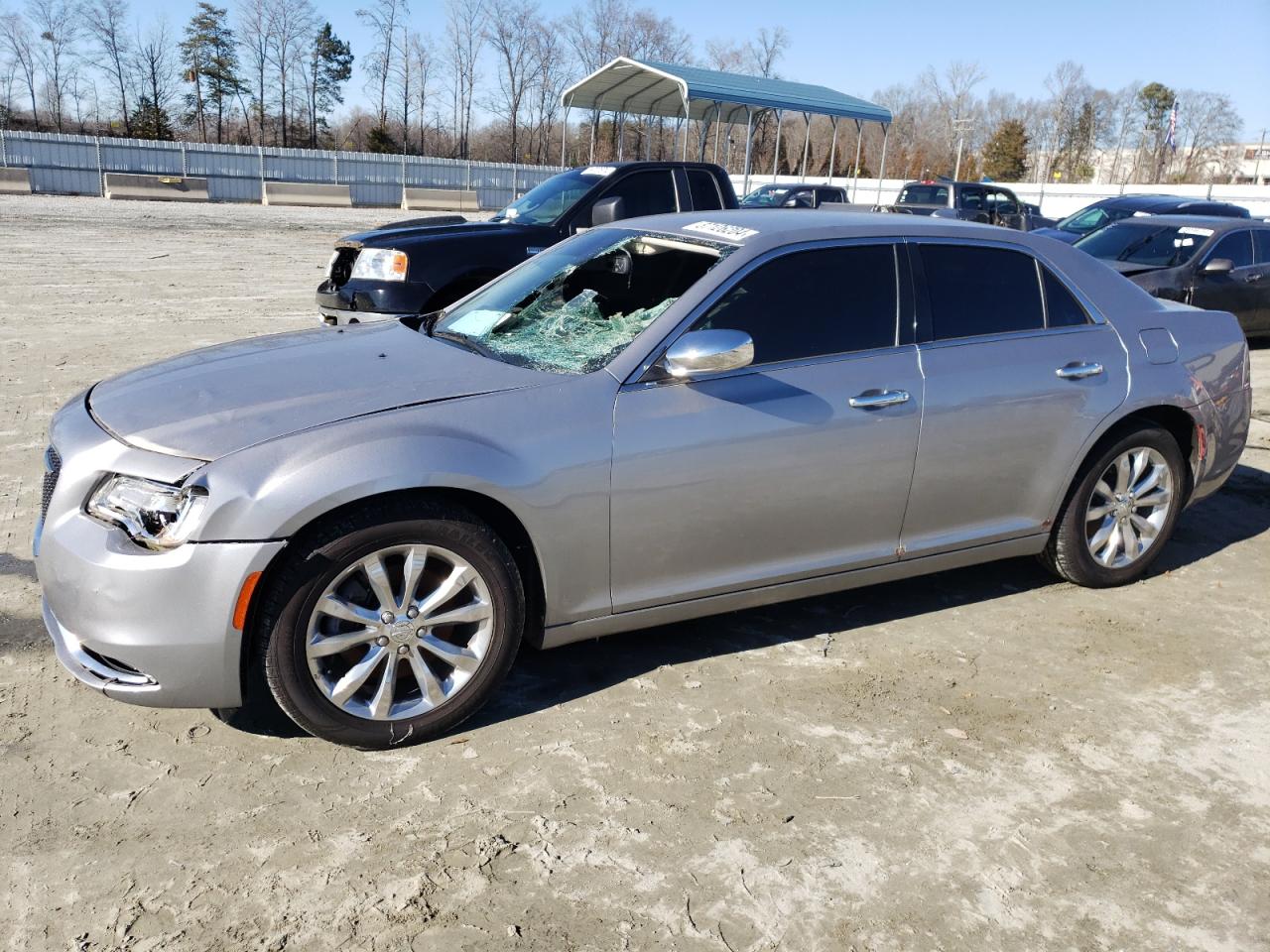 CHRYSLER 300 2018 2c3ccakgxjh165320