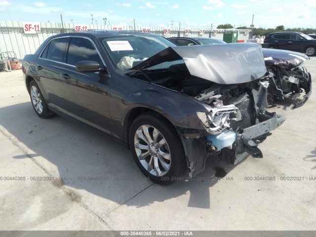 CHRYSLER 300 2015 2c3ccarg0fh803376