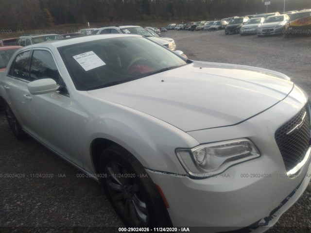 CHRYSLER 300 2015 2c3ccarg2fh846200