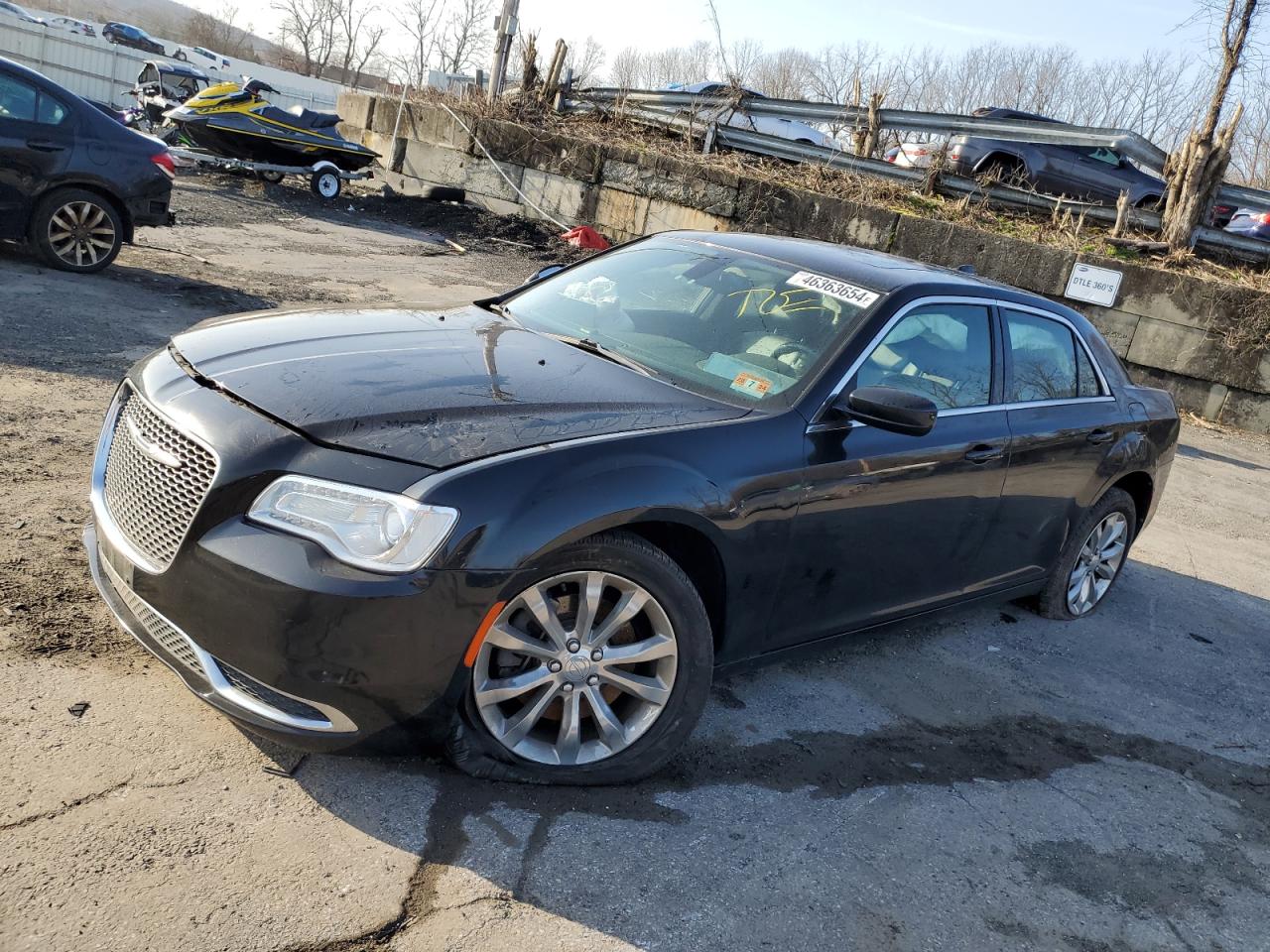 CHRYSLER 300 2015 2c3ccarg3fh887449