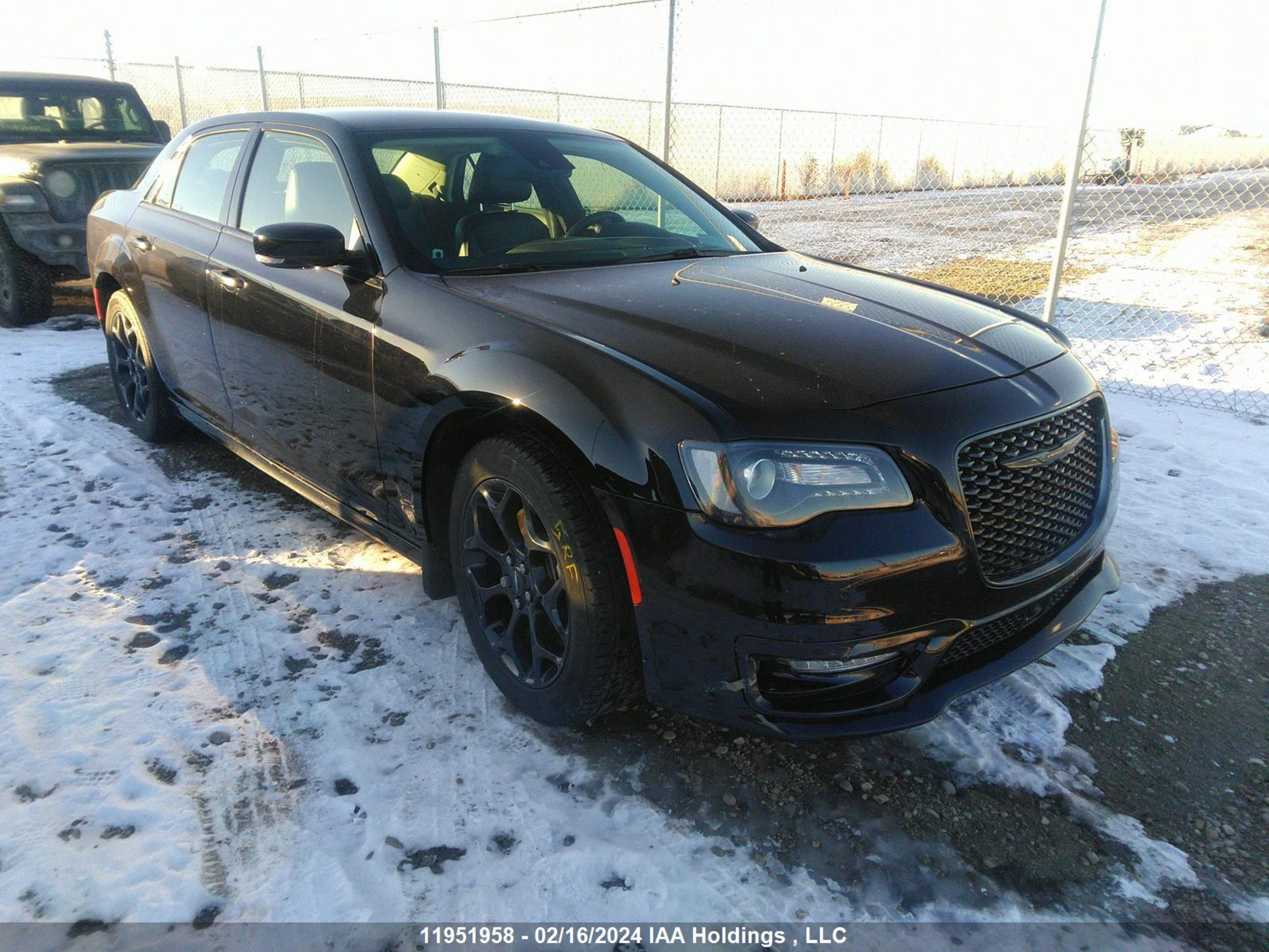 CHRYSLER 300 2021 2c3ccarg4mh680193