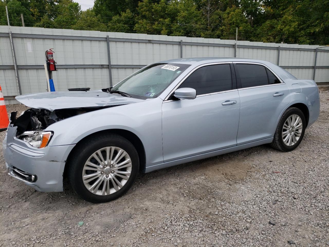 CHRYSLER 300 2013 2c3ccarg7dh745747