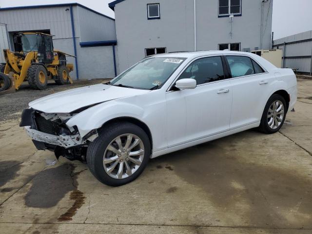 CHRYSLER 300 2017 2c3ccarg7hh585861