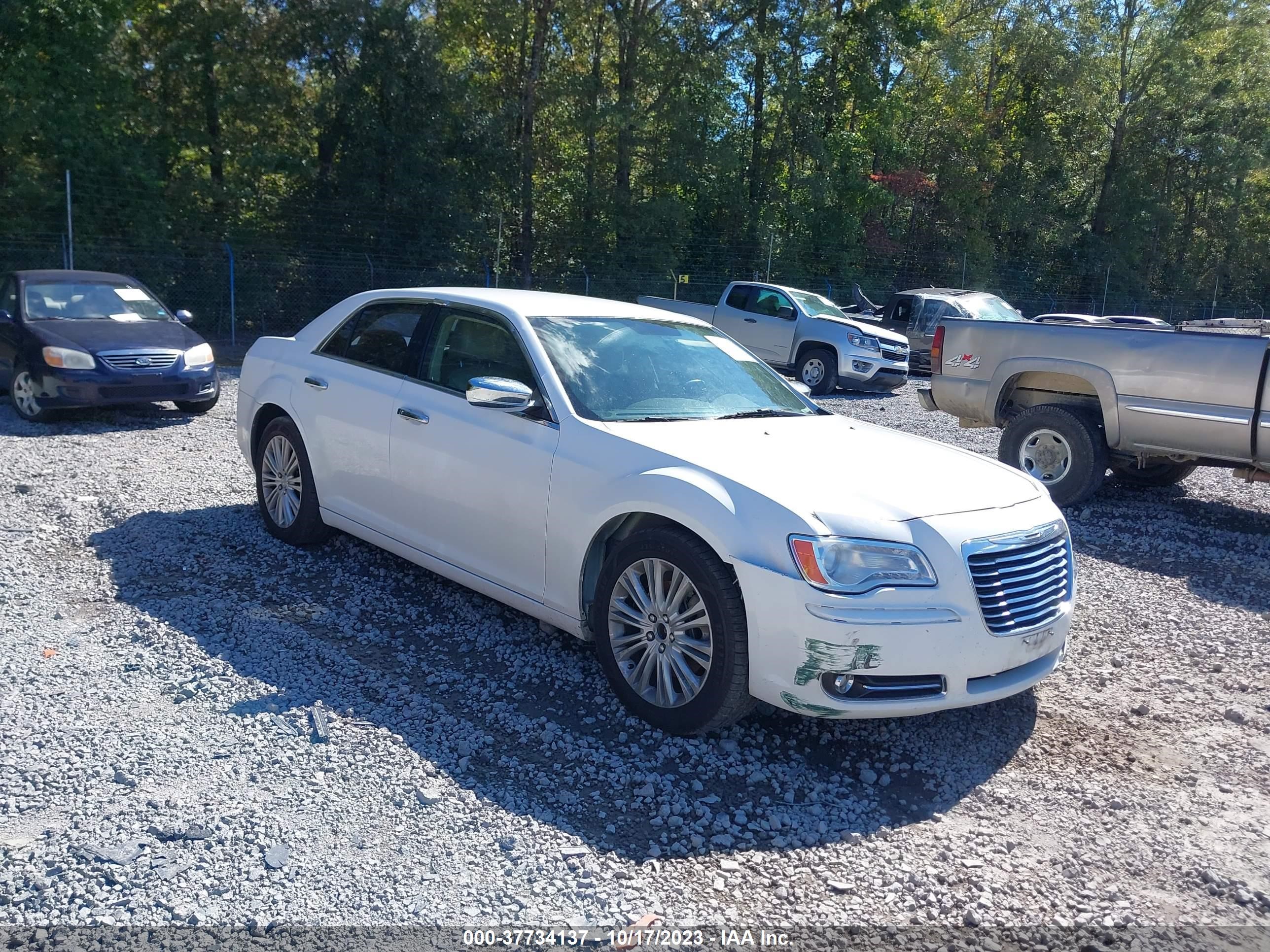 CHRYSLER 300 2013 2c3ccarg8dh581070