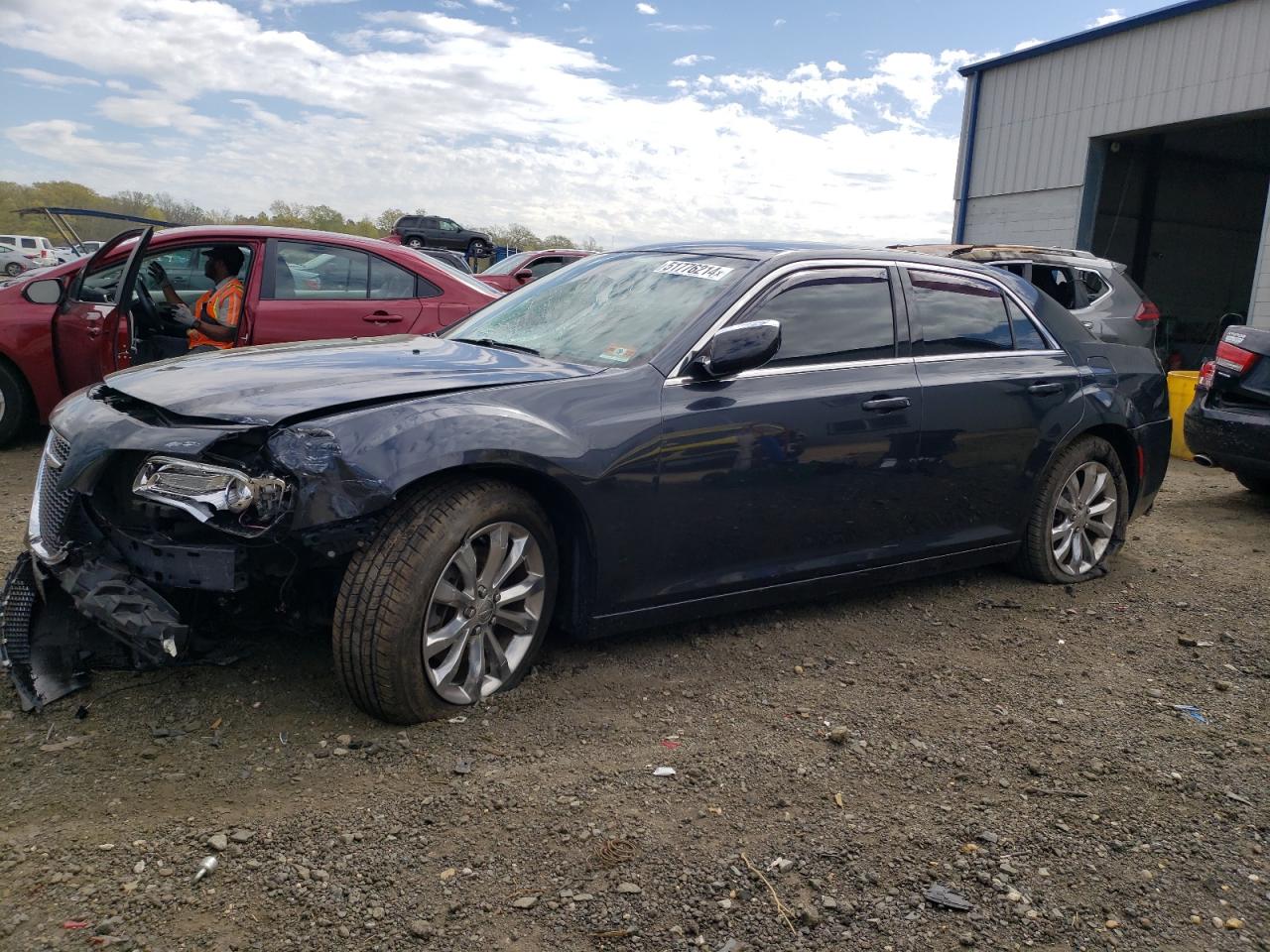 CHRYSLER 300 2015 2c3ccarg8fh882862