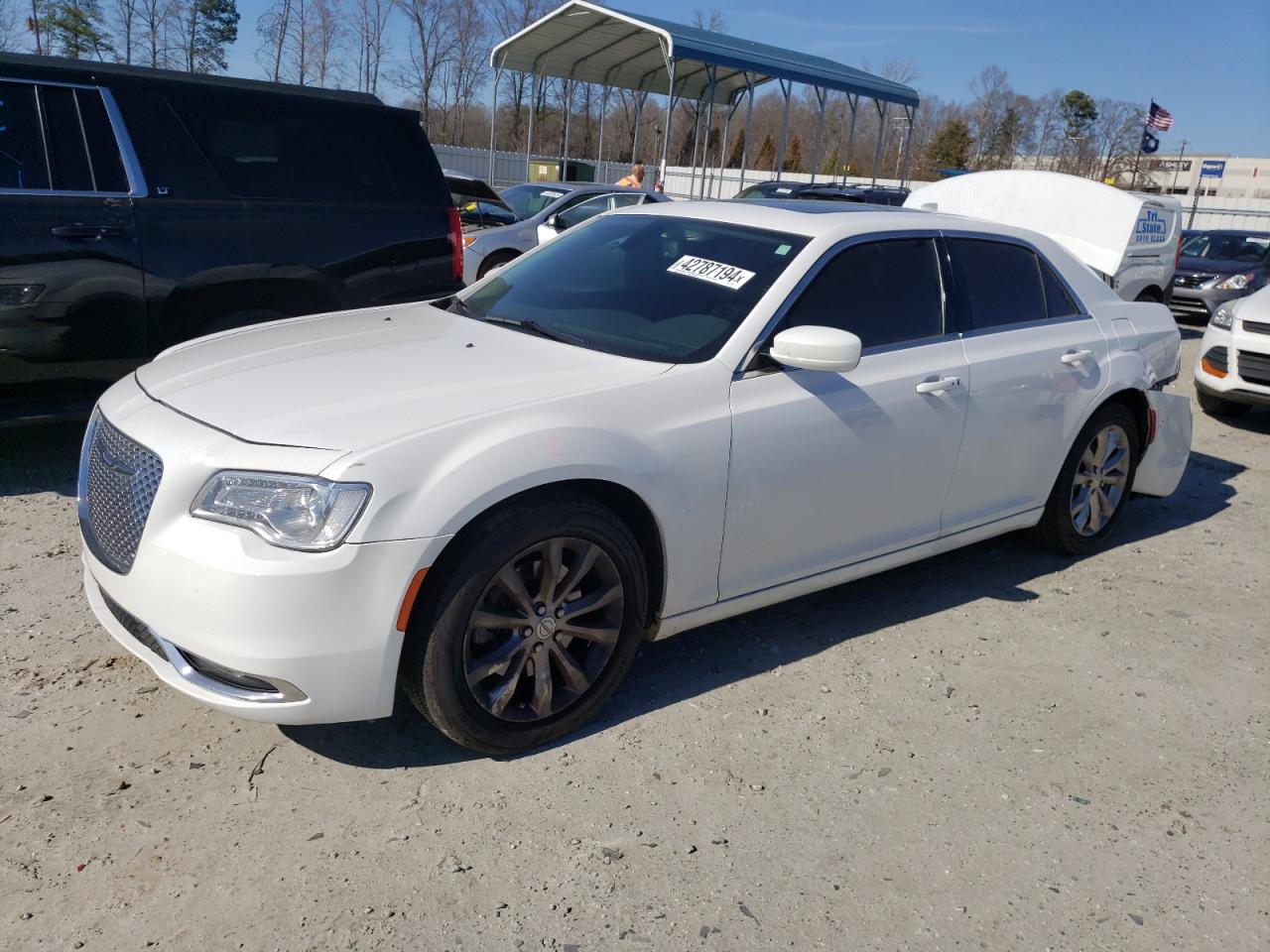 CHRYSLER 300 2018 2c3ccarg9jh118012