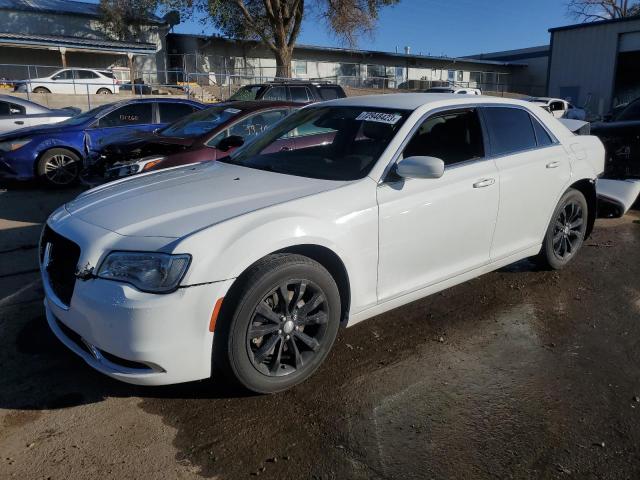 CHRYSLER 300 2019 2c3ccargxkh580550