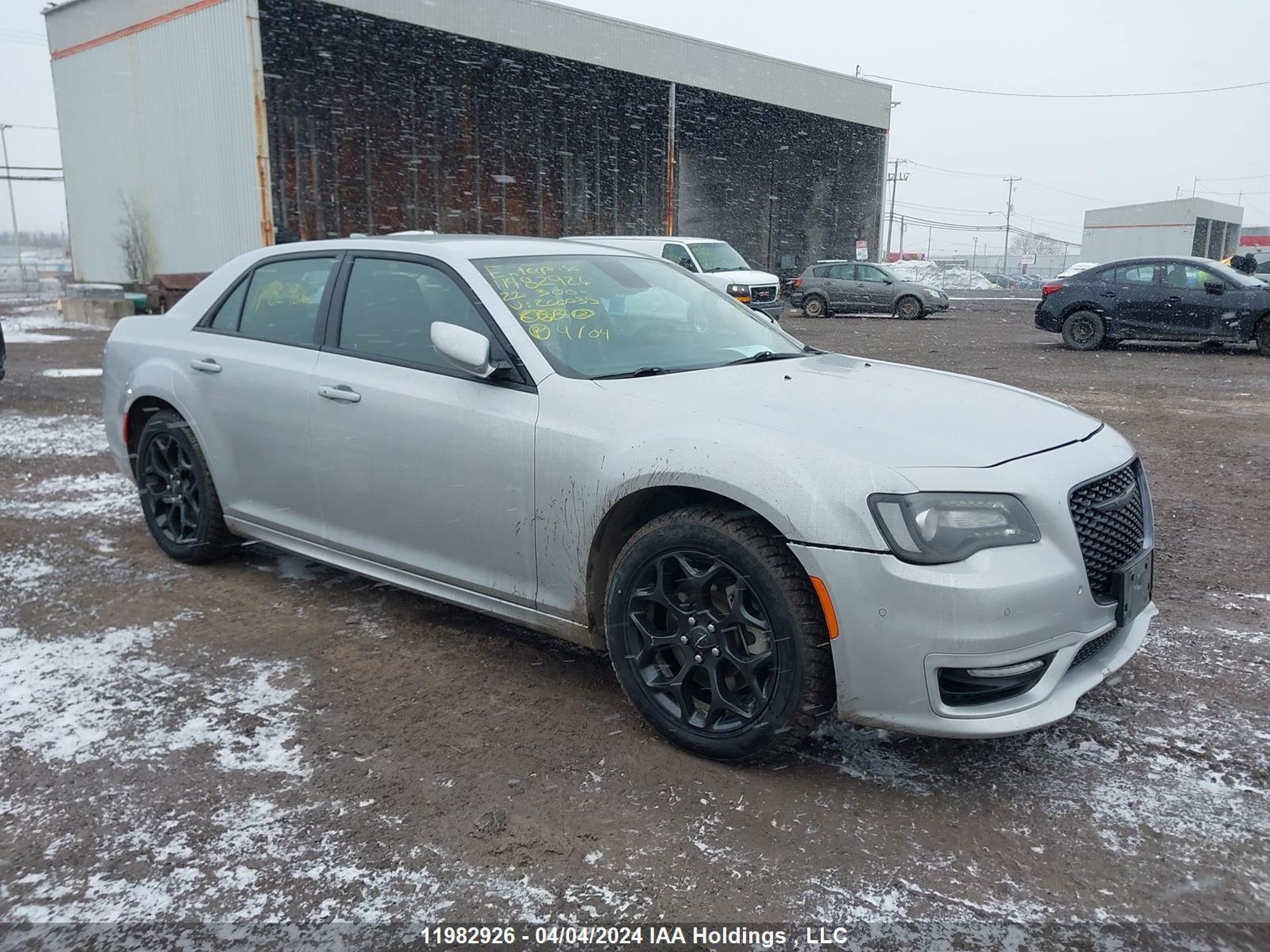 CHRYSLER 300 2022 2c3ccasg7nh260035