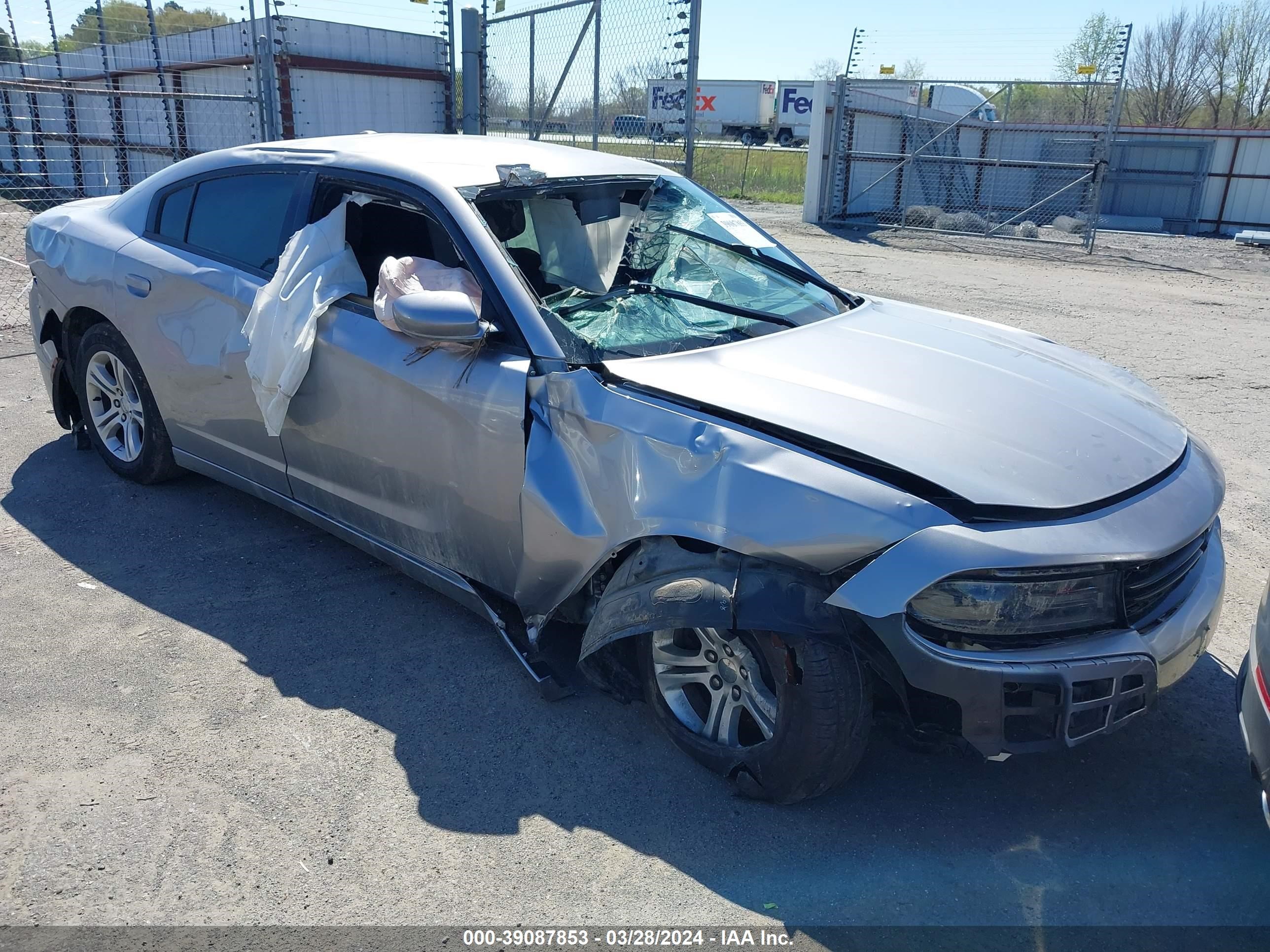 DODGE CHARGER 2018 2c3cdxbg3jh173419