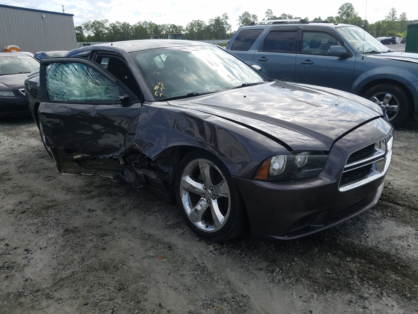 DODGE CHARGER SE 2013 2c3cdxbg4dh643235