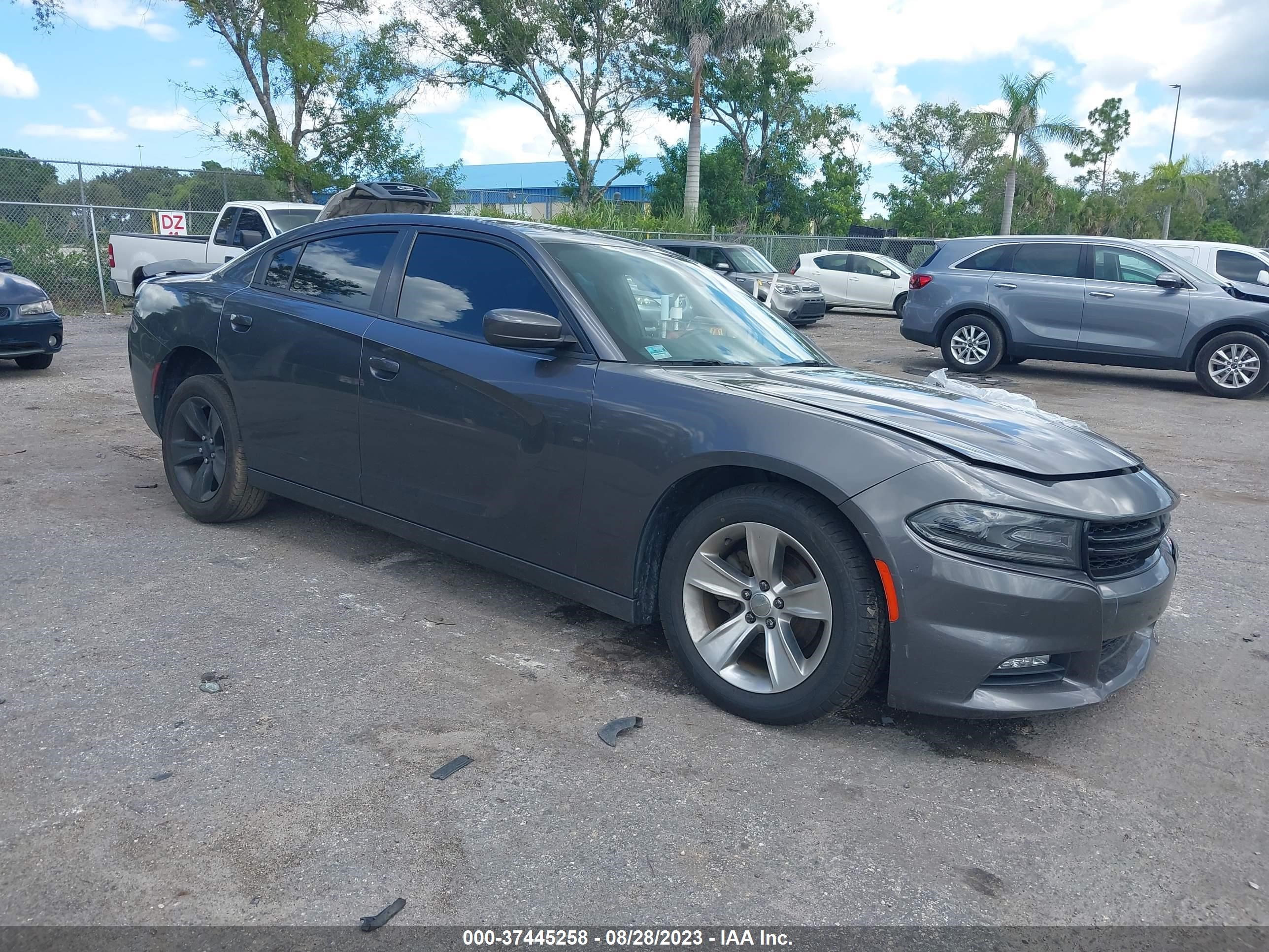 DODGE CHARGER 2018 2c3cdxhgxjh147102