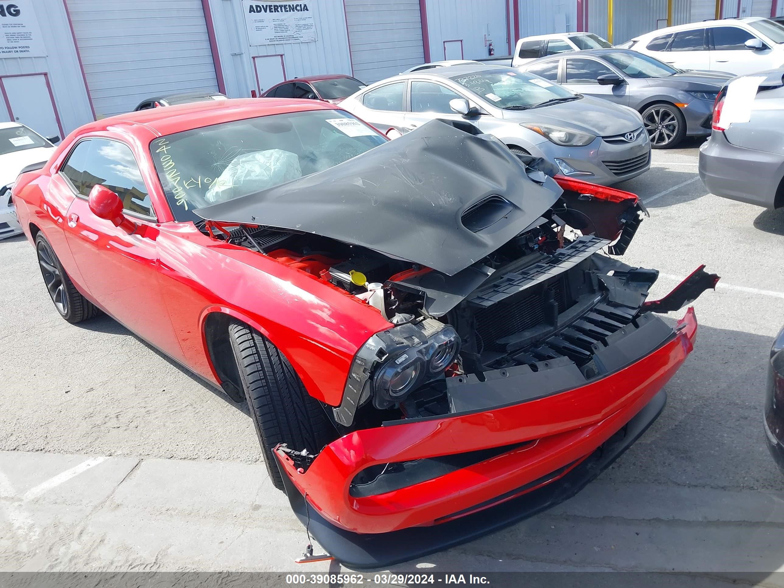 DODGE CHALLENGER 2019 2c3cdzbt2kh750323