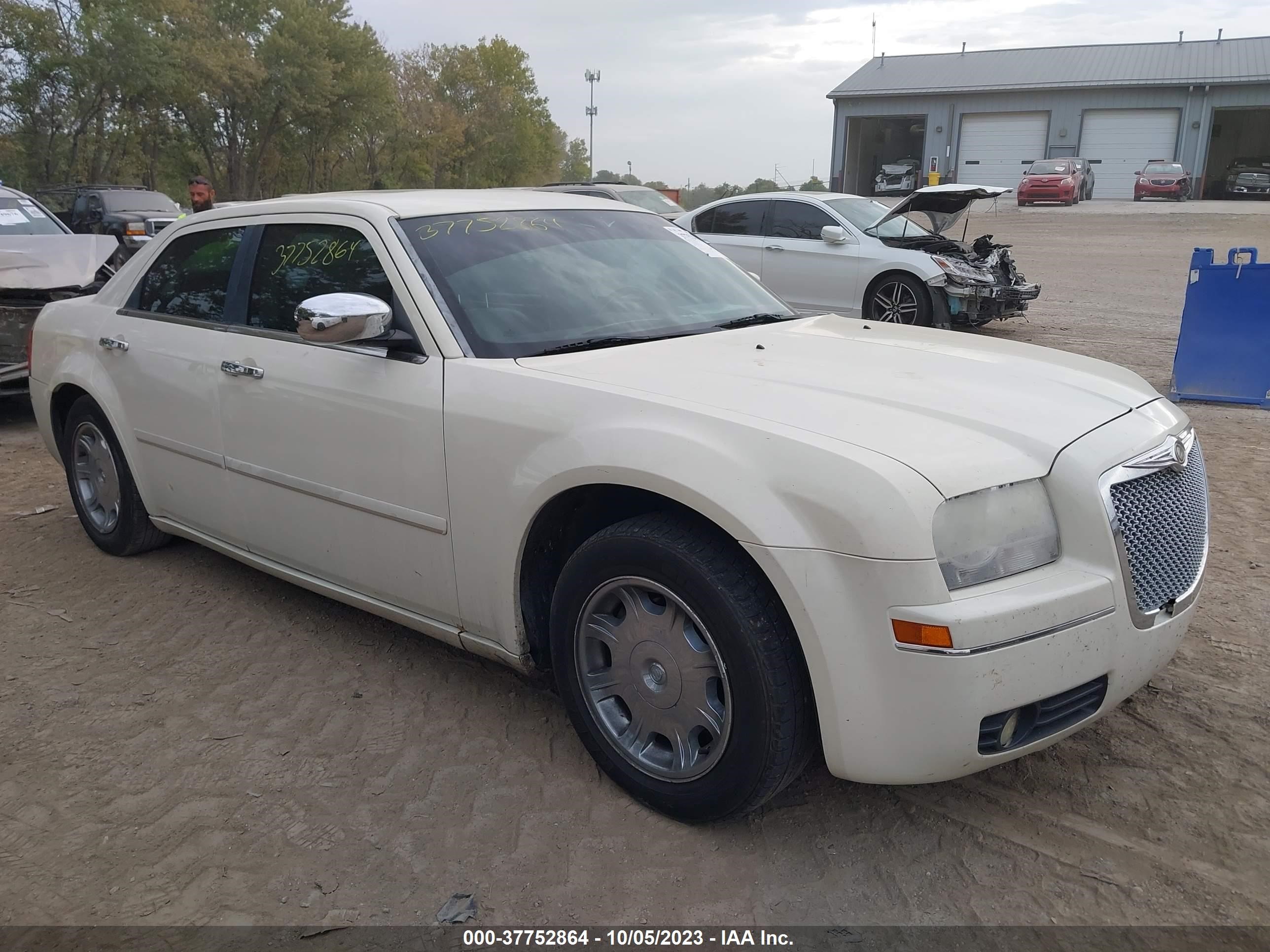 CHRYSLER 300 2005 2c3ja53g45h551403