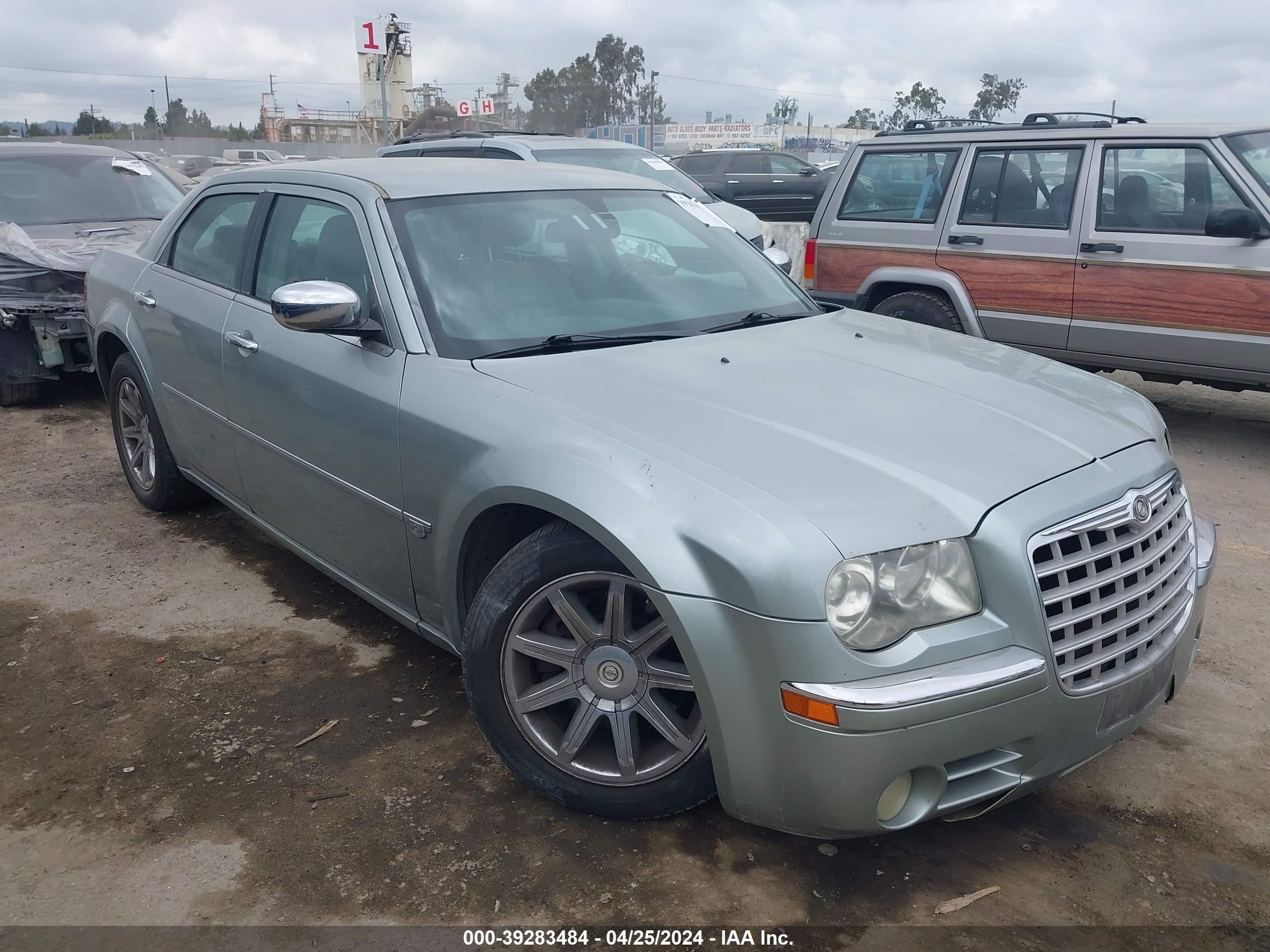 CHRYSLER 300C 2005 2c3ja63h85h504714