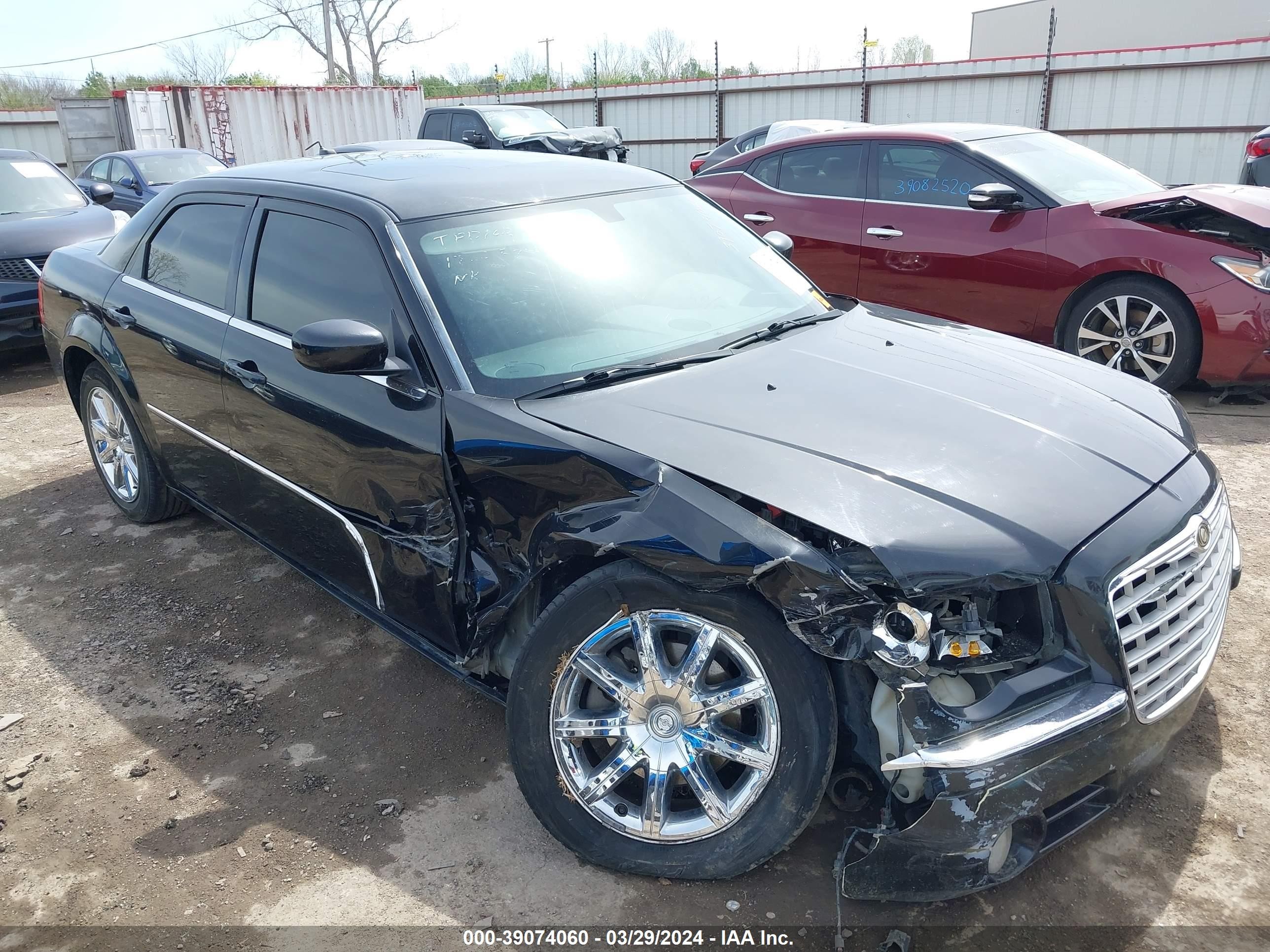 CHRYSLER 300 2008 2c3ka33g08h236112