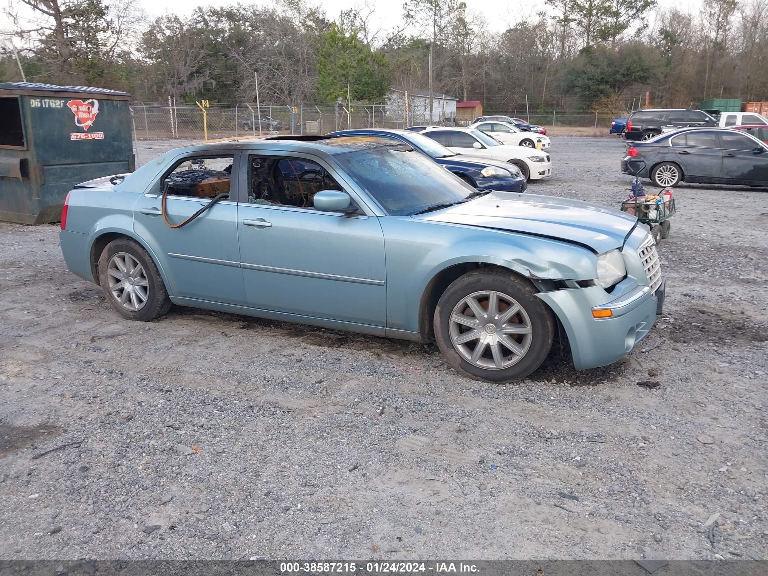 CHRYSLER 300 2008 2c3ka33g68h284455