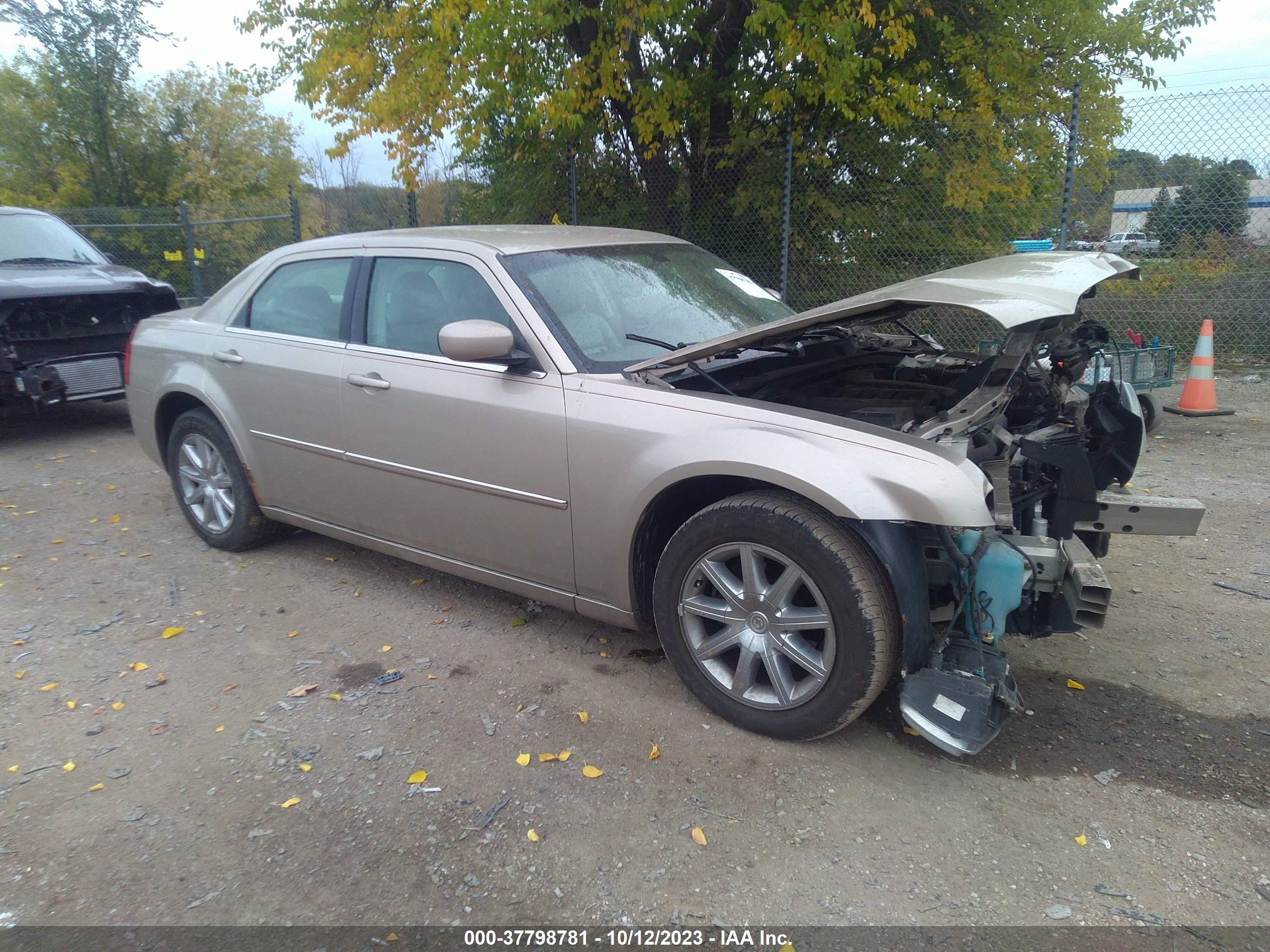 CHRYSLER 300 2008 2c3ka33g88h145461