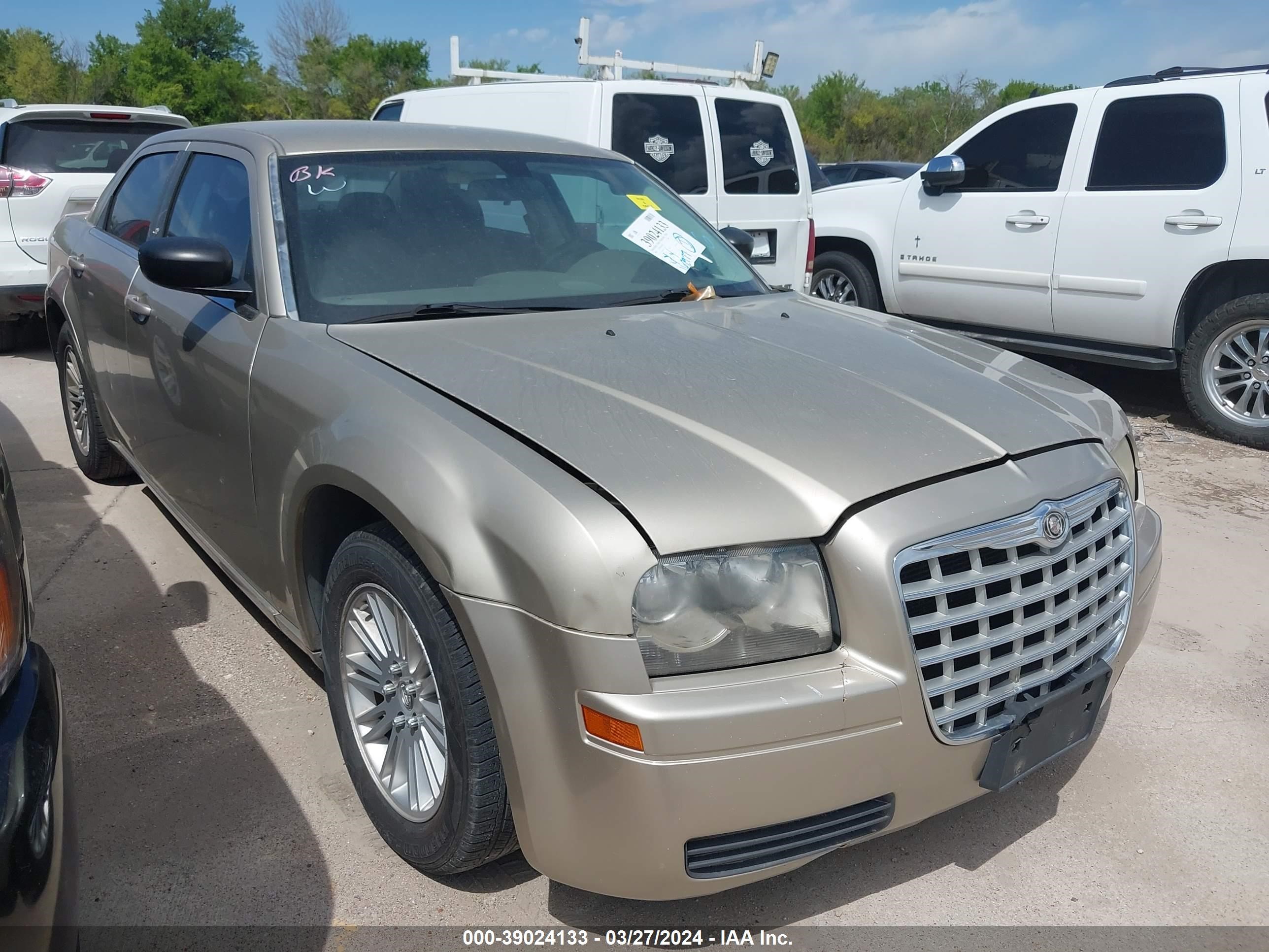 CHRYSLER 300 2009 2c3ka43d19h529224