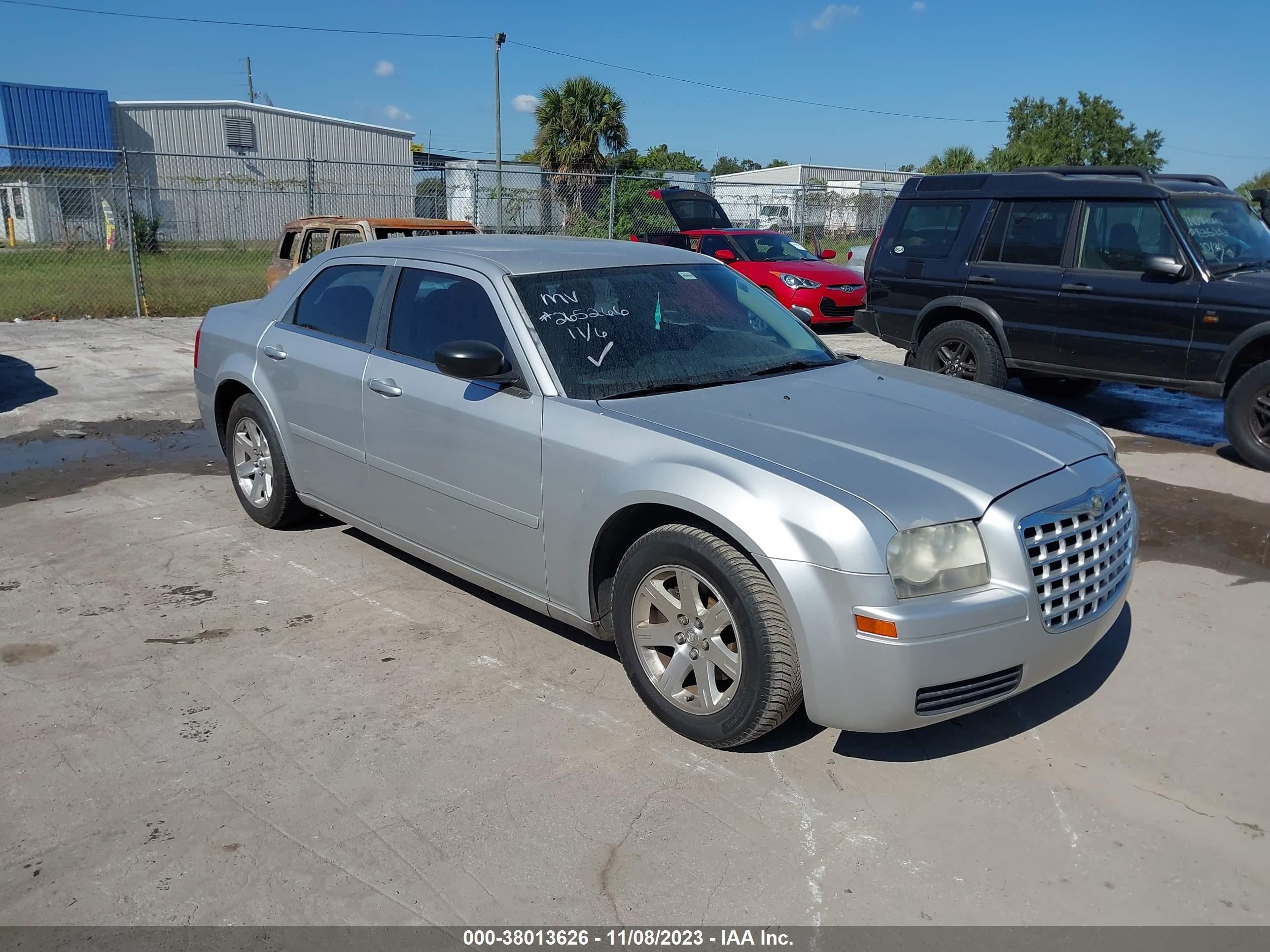 CHRYSLER 300 2006 2c3ka43r16h265266