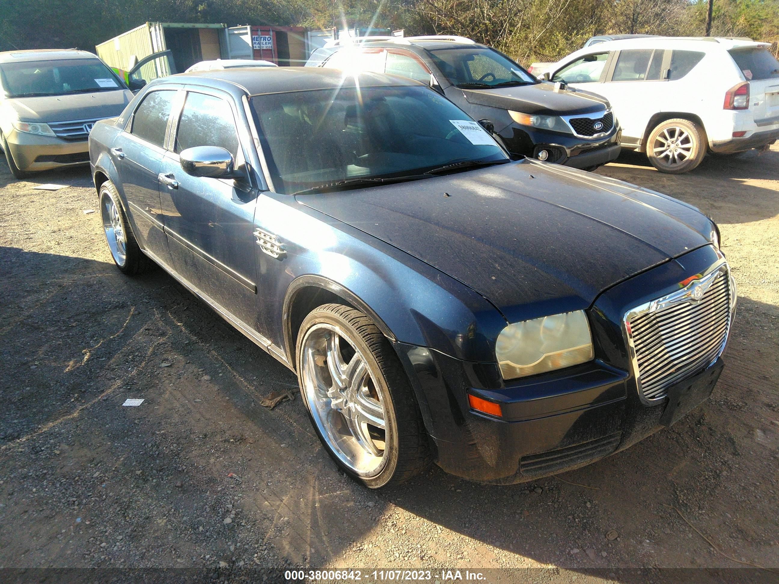 CHRYSLER 300 2006 2c3ka43r16h477049