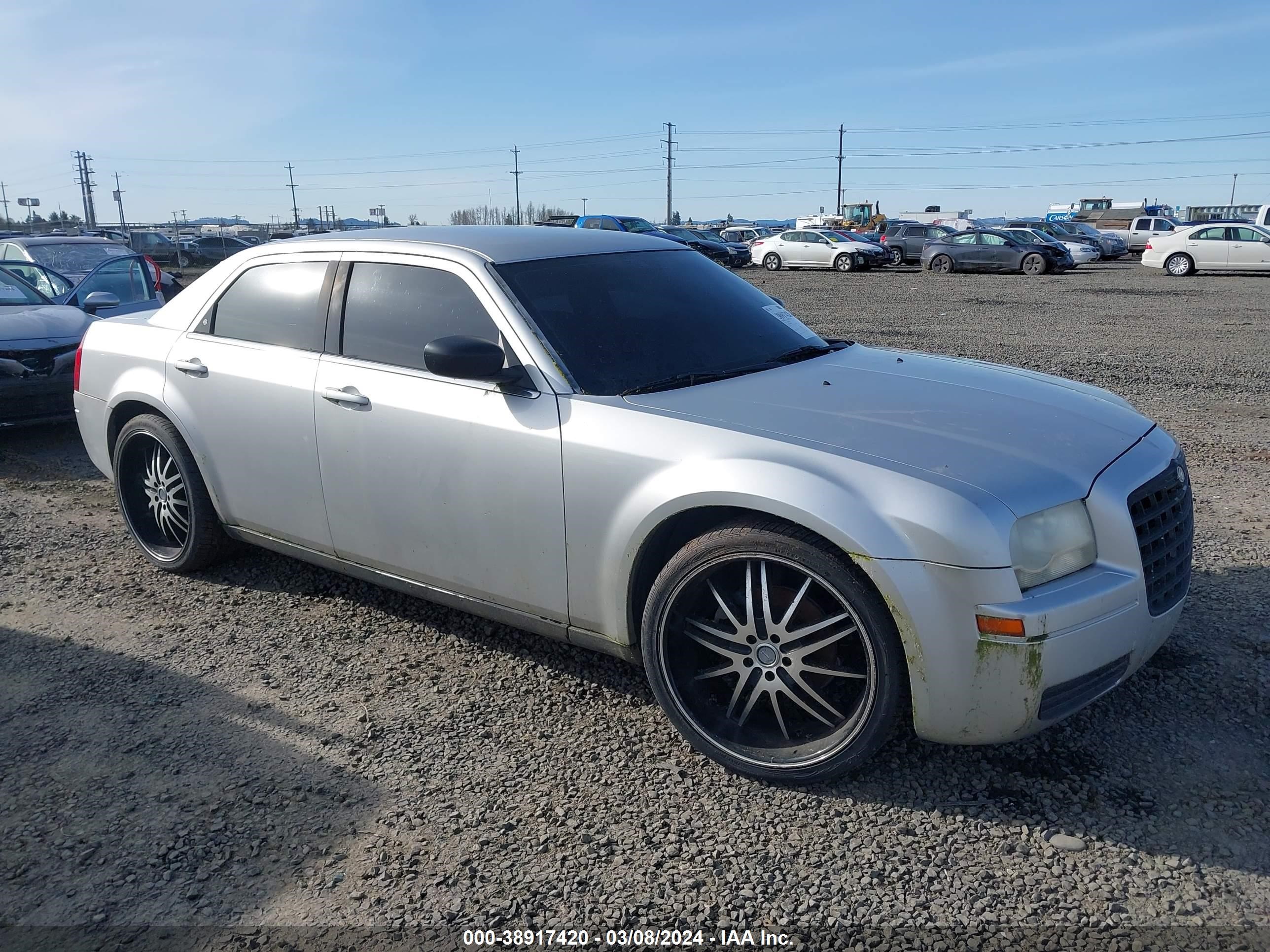 CHRYSLER 300 2007 2c3ka43r27h748105