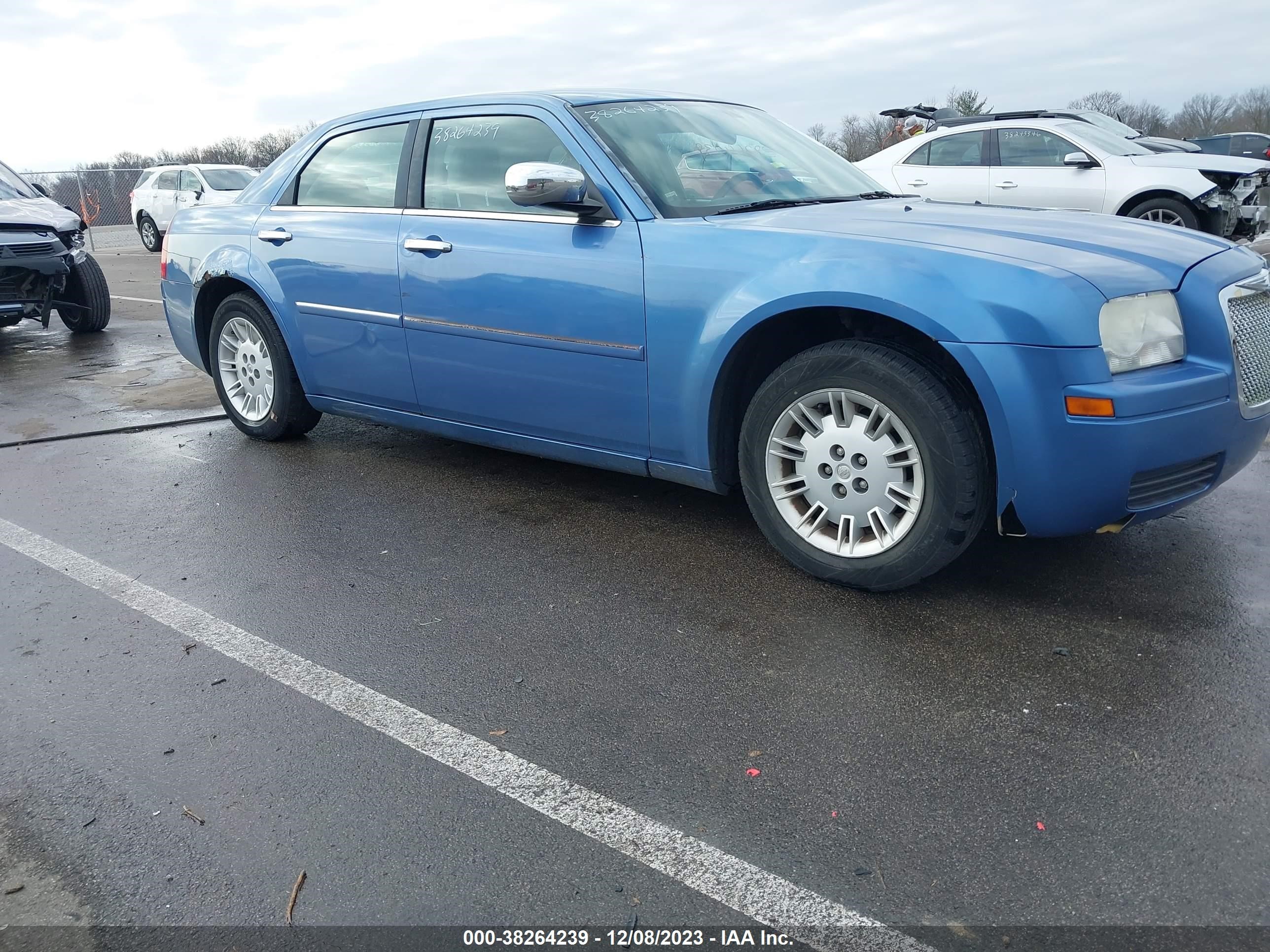 CHRYSLER 300 2007 2c3ka43r57h838493