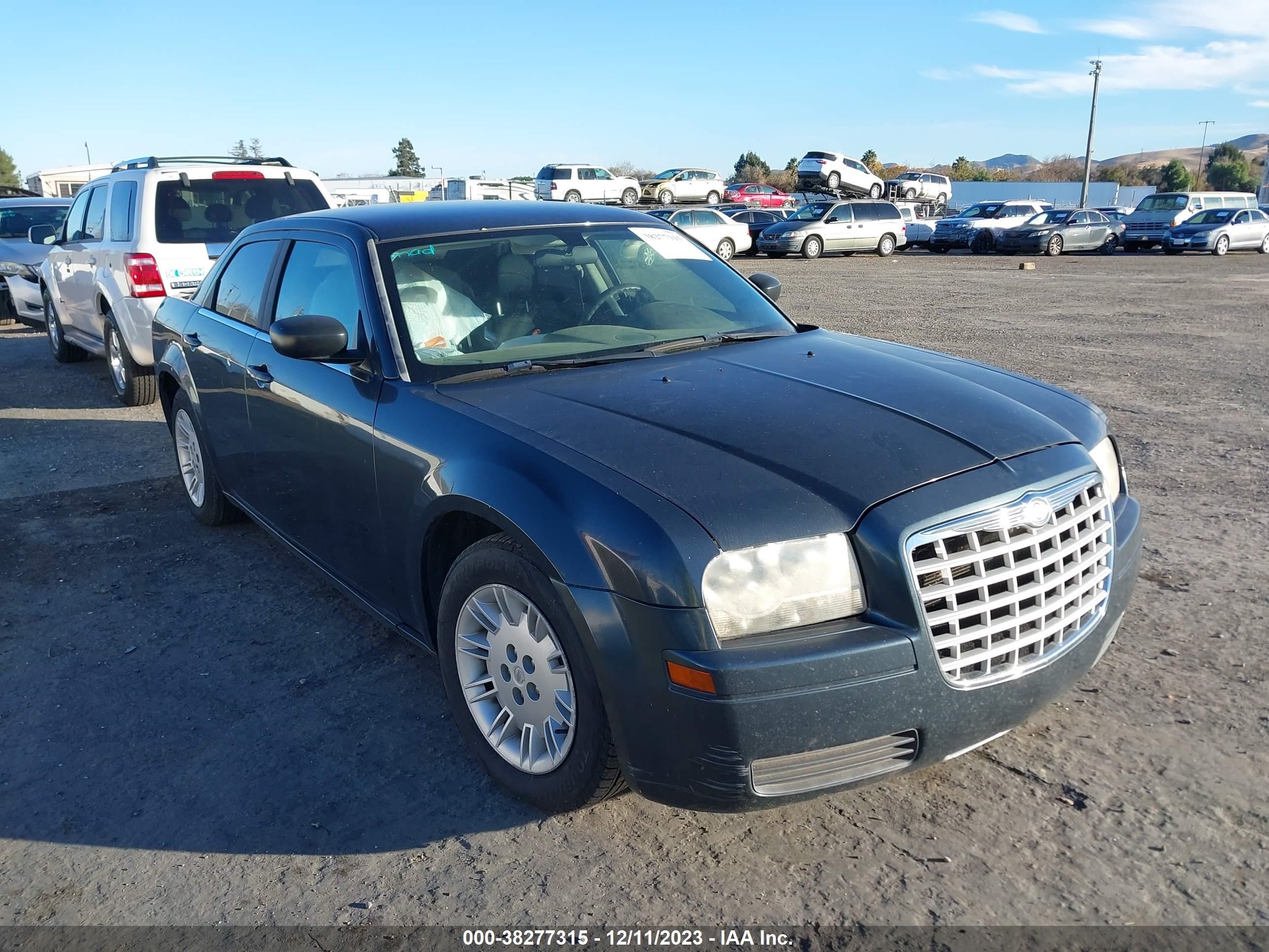 CHRYSLER 300 2007 2c3ka43rx7h702425