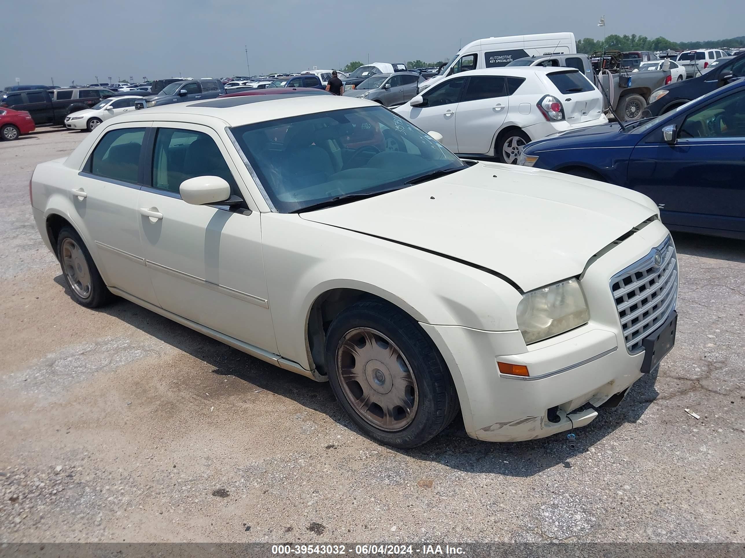 CHRYSLER 300 2006 2c3ka53g06h341502