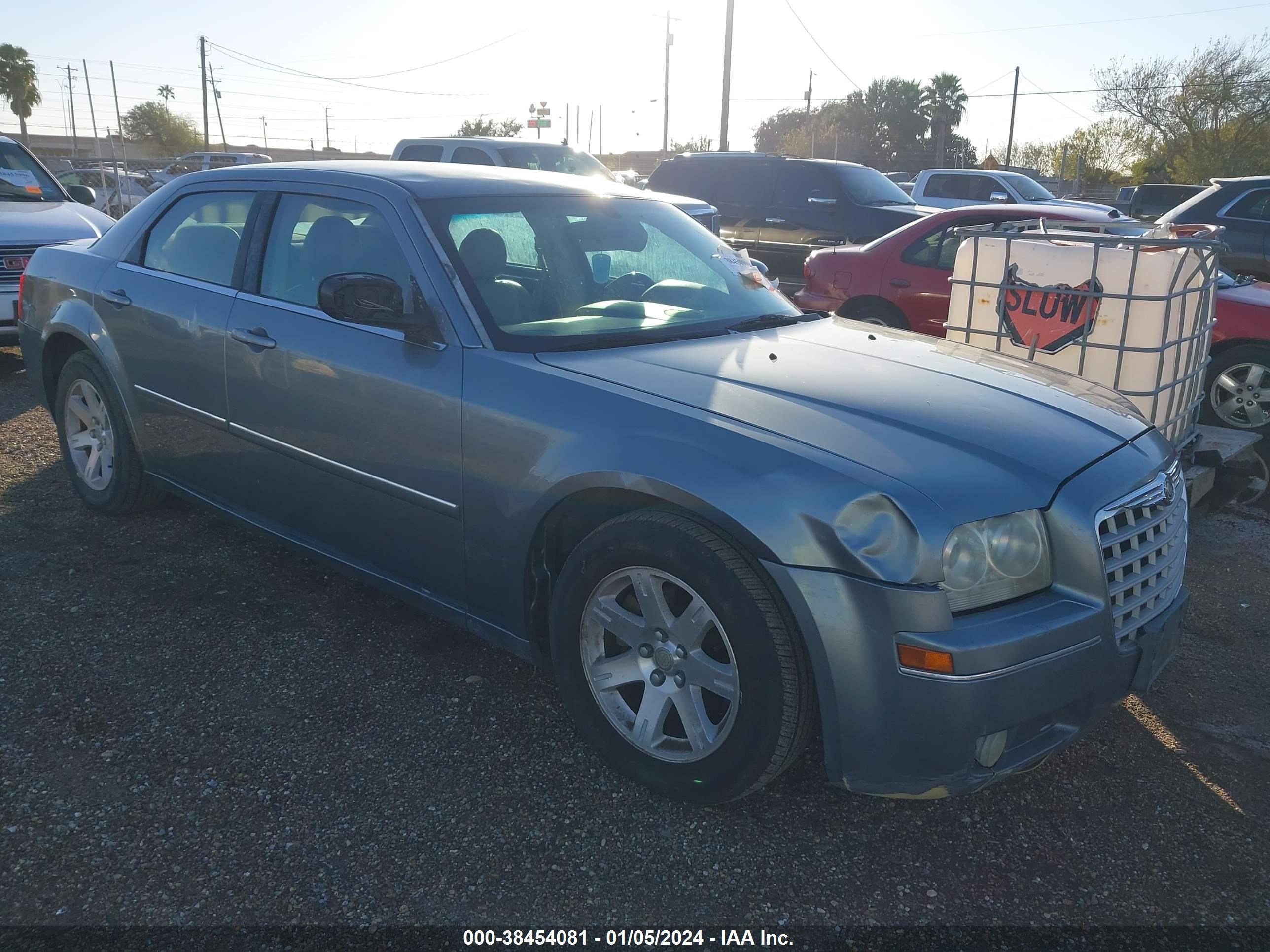 CHRYSLER 300 2006 2c3ka53g06h525712