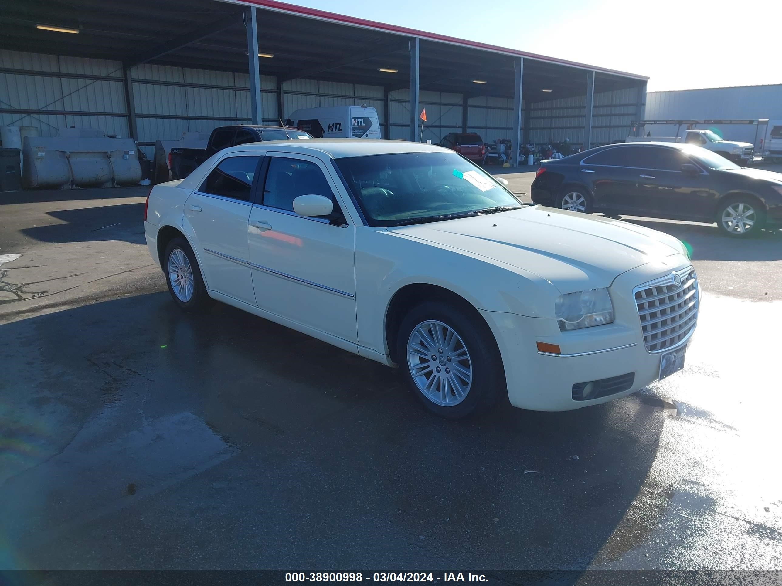 CHRYSLER 300 2008 2c3ka53g08h189076