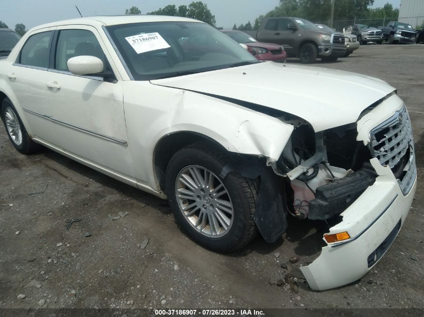 CHRYSLER 300 2008 2c3ka53g18h220397