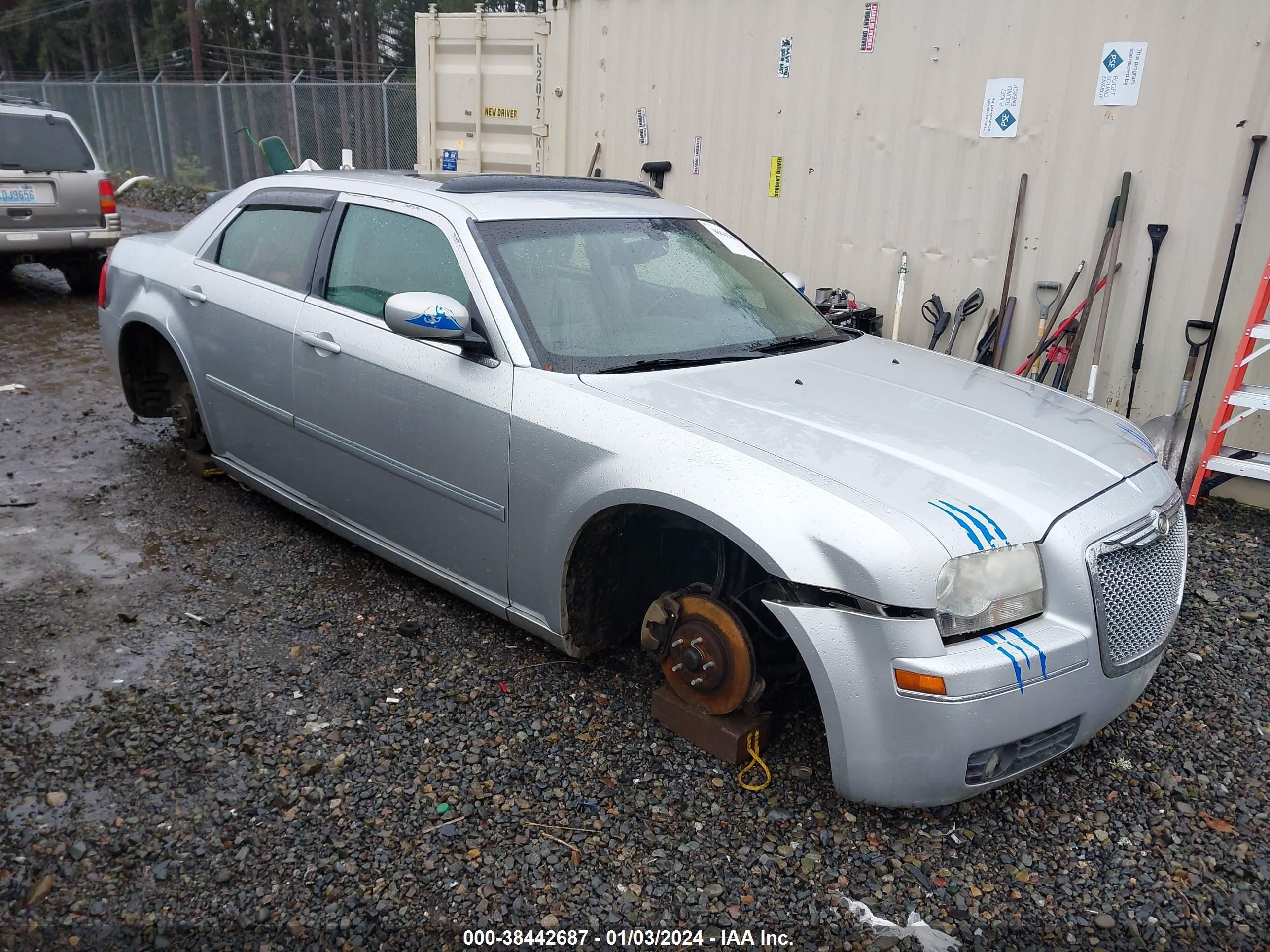 CHRYSLER 300 2007 2c3ka53g27h809263